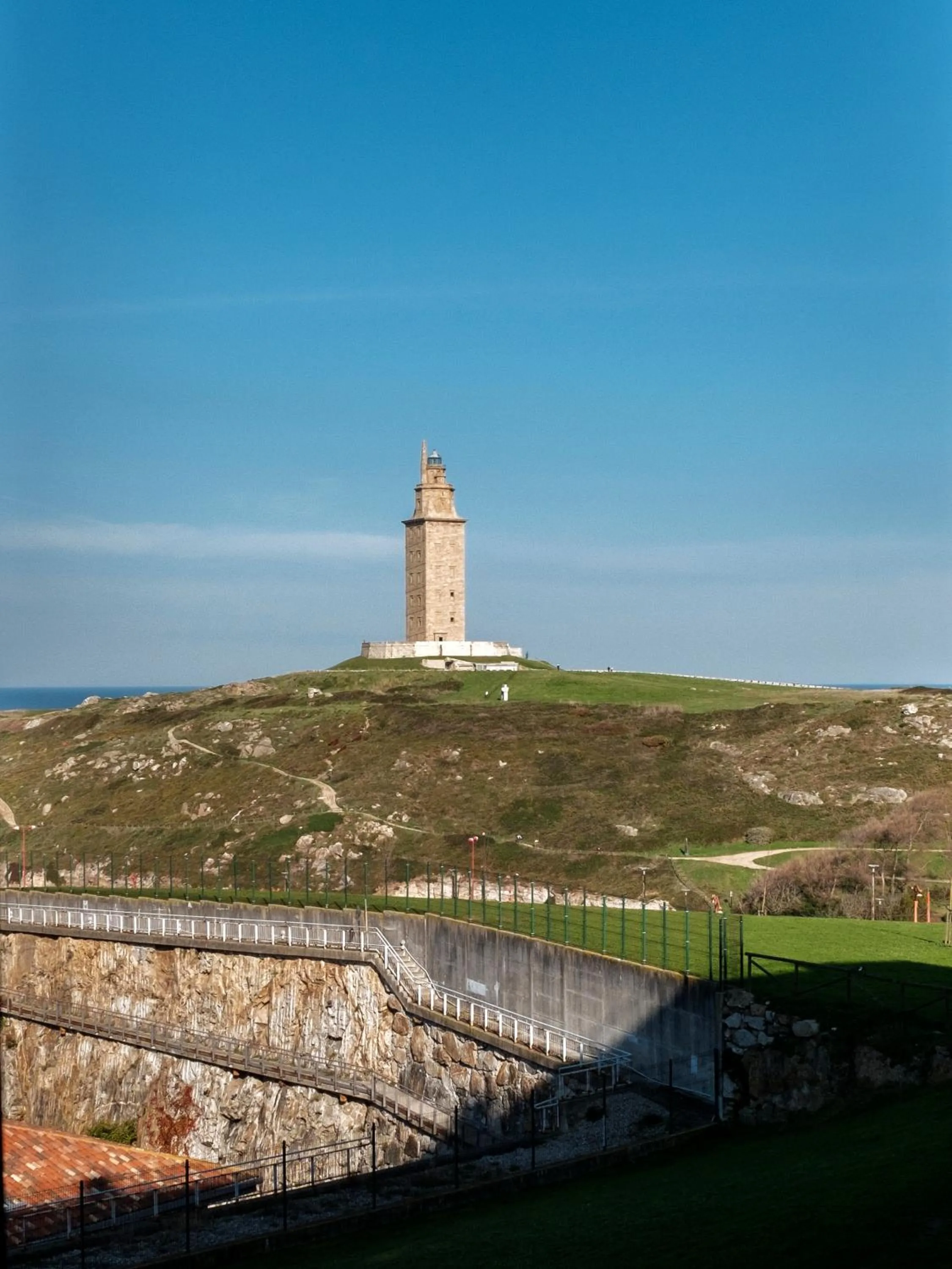 Nearby landmark in TH Apartments by Como en Casa