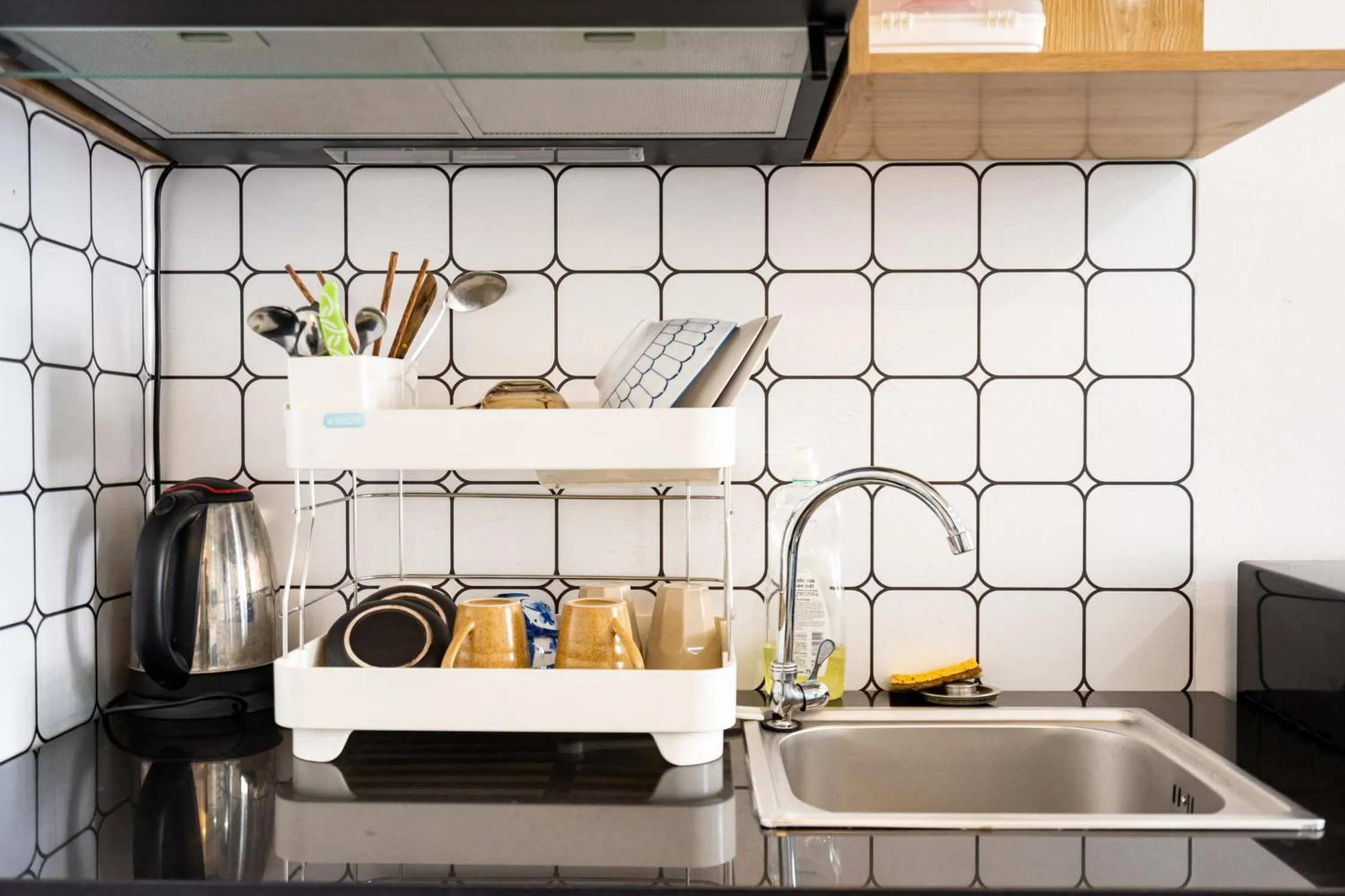 Kitchen or kitchenette in Friday Saigon Centre Homestay