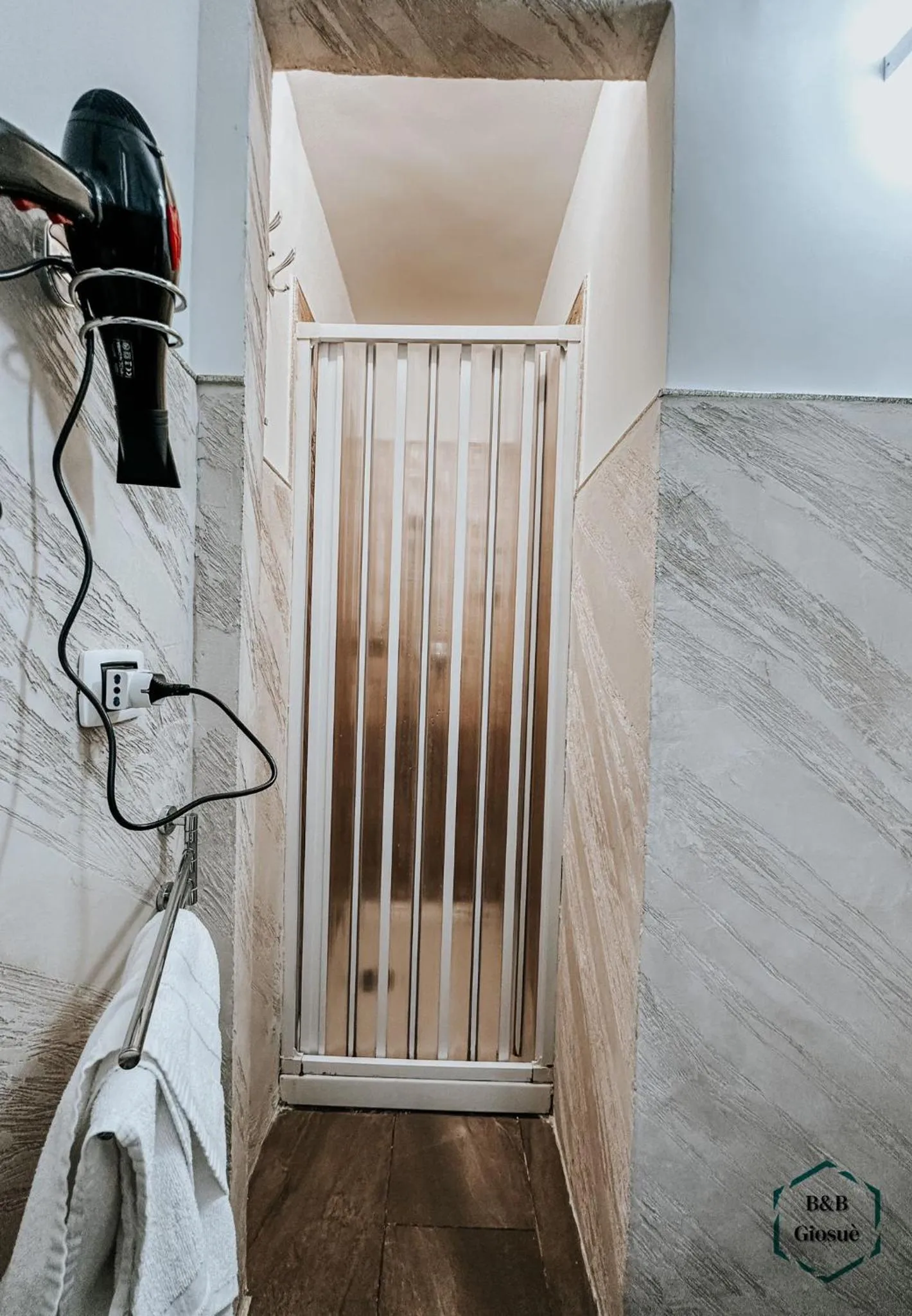 Bathroom in B&B Giosuè