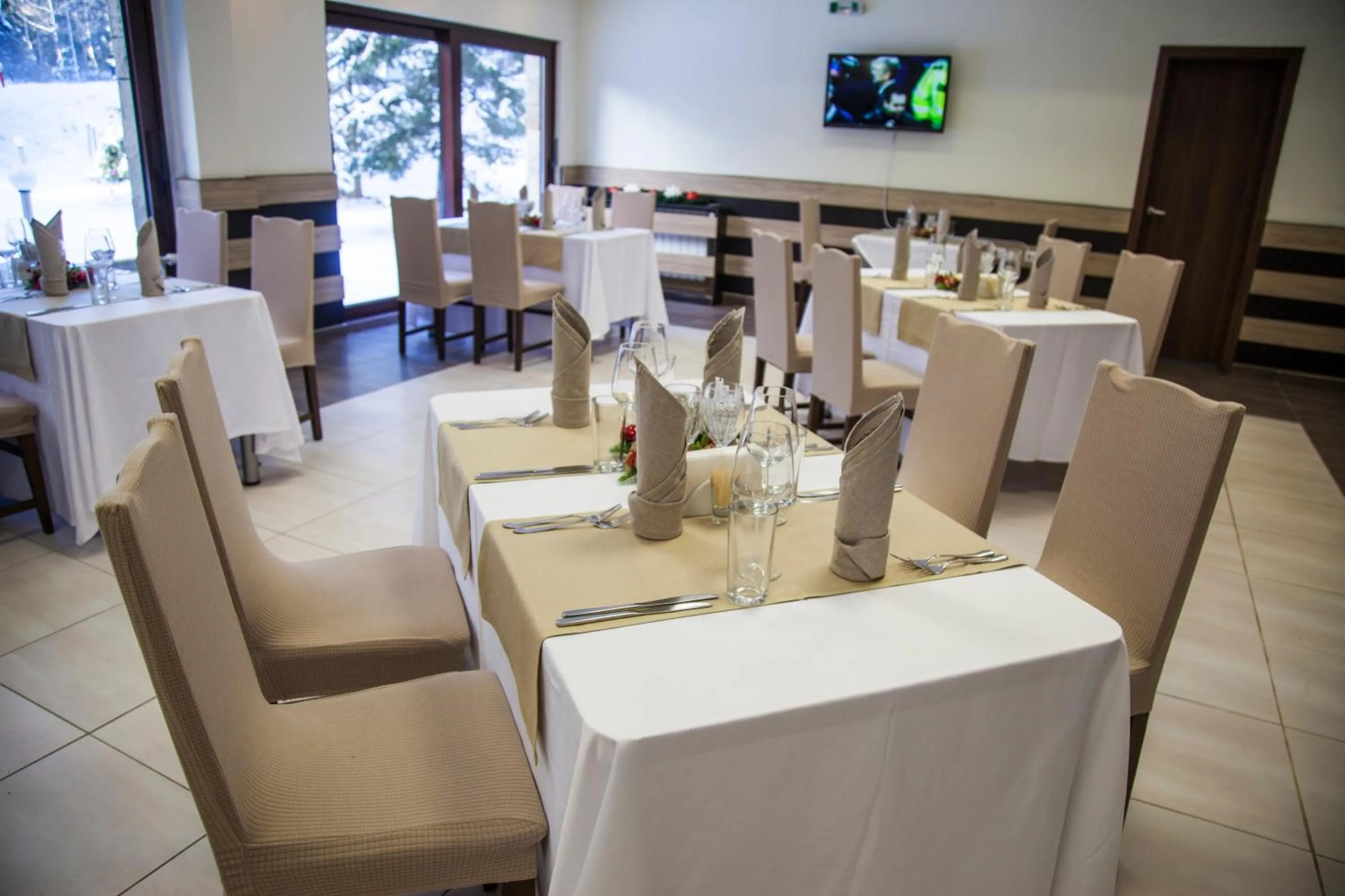 Restaurant/places to eat in Borovets Green Hotel