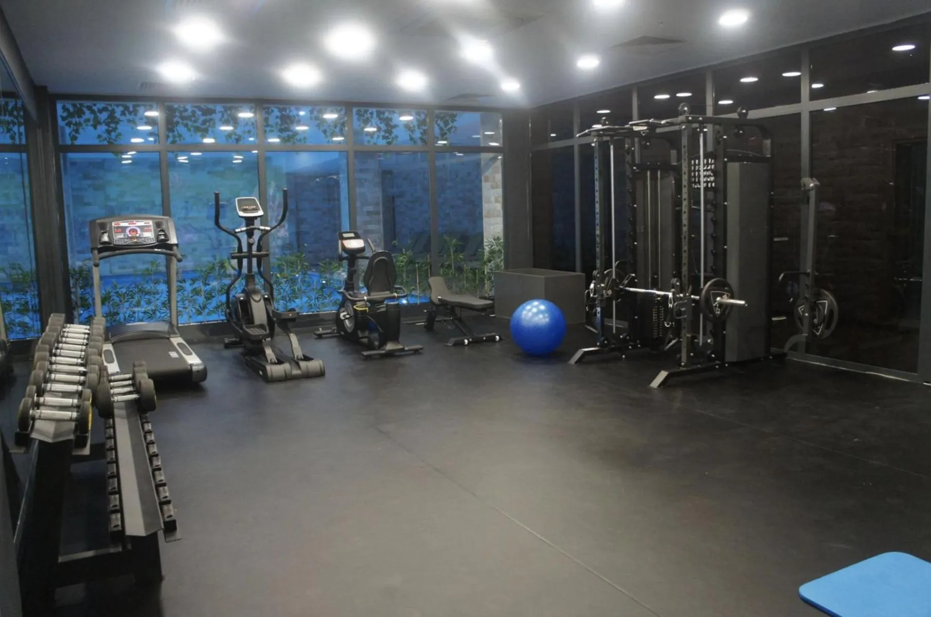 Fitness centre/facilities in Sakarya Hotel