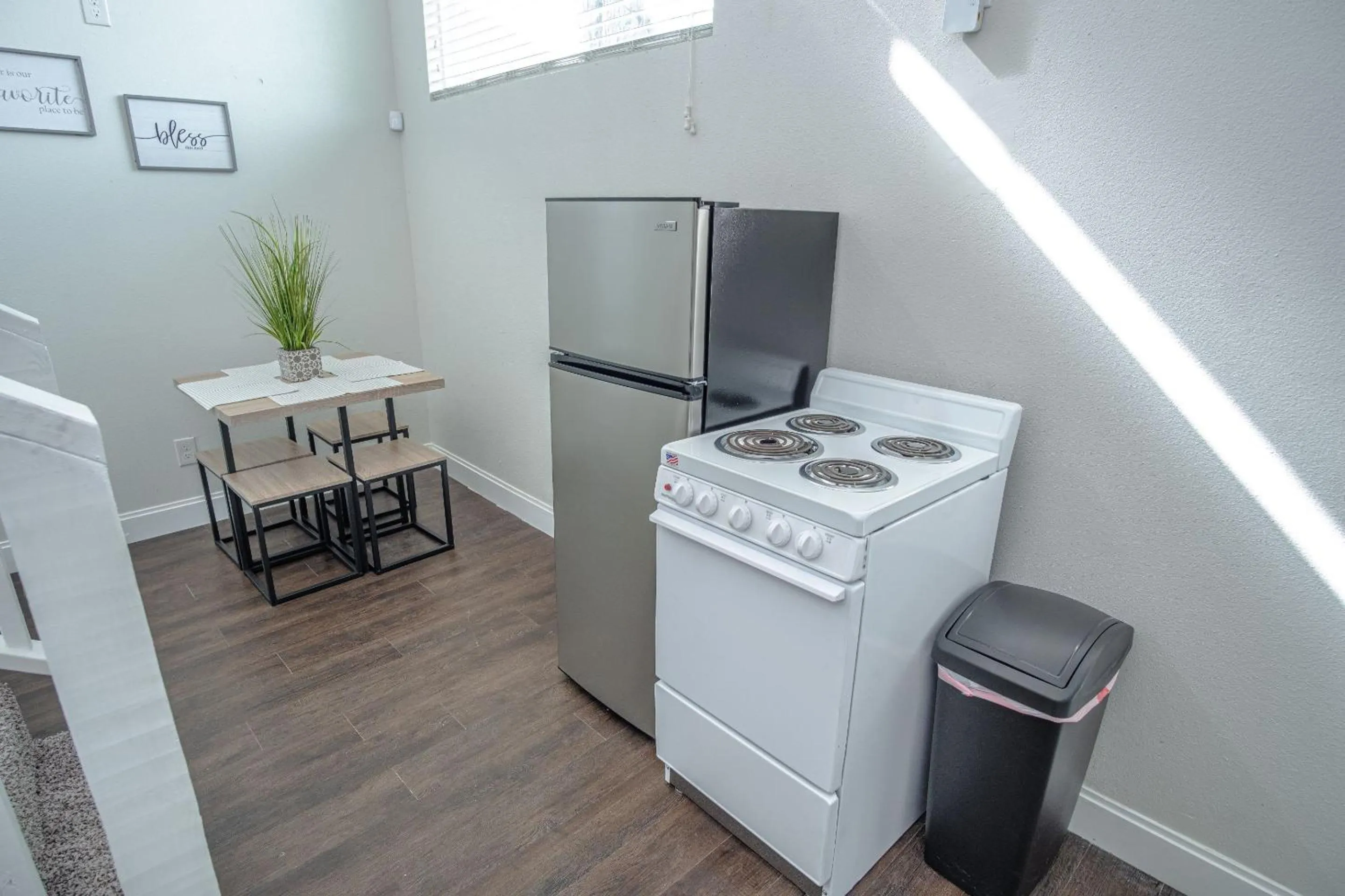 Kitchen or kitchenette in Guest House with Loft Near Downtown