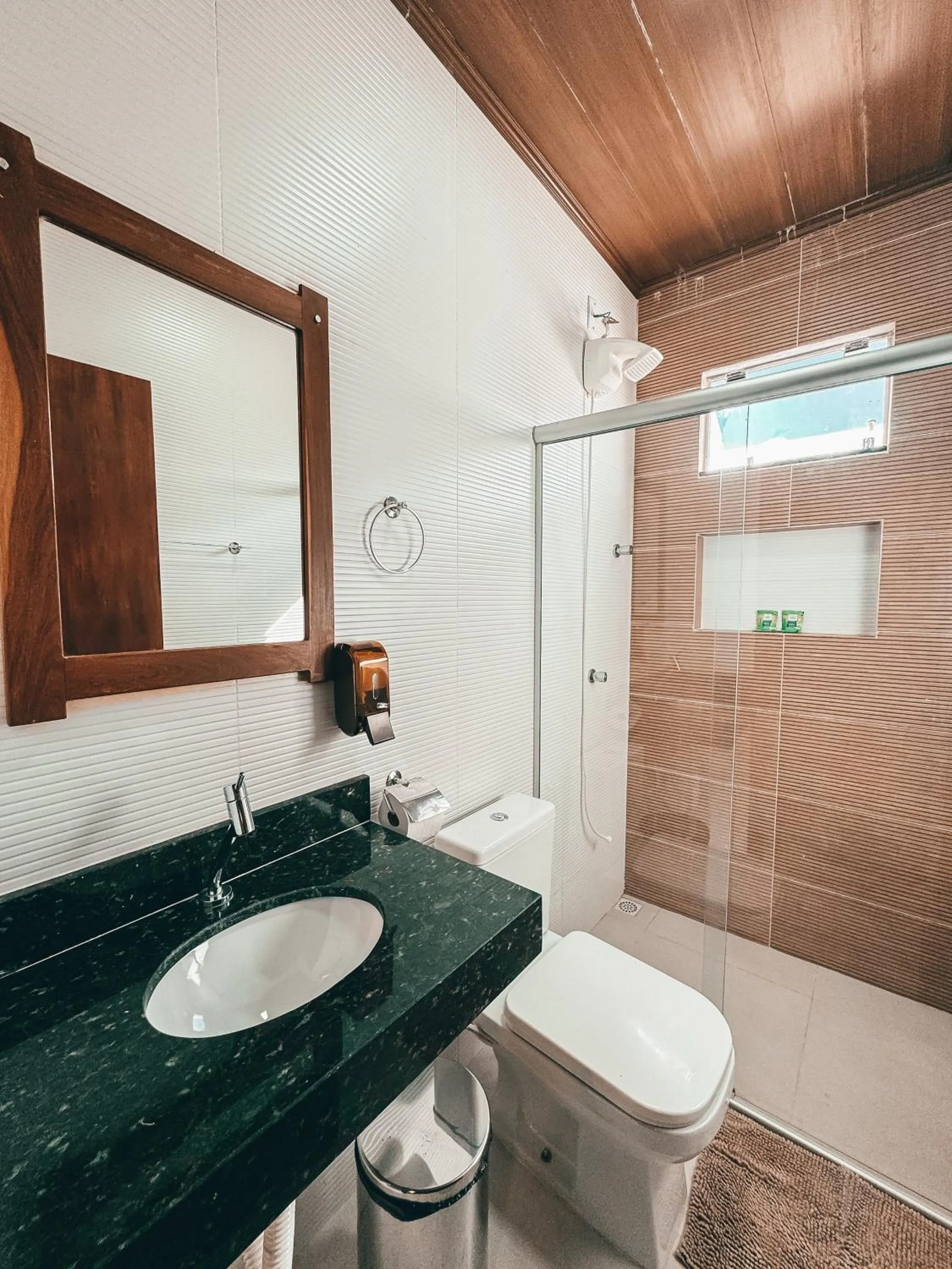 Bathroom in Village São Jorge - Guest Apartment