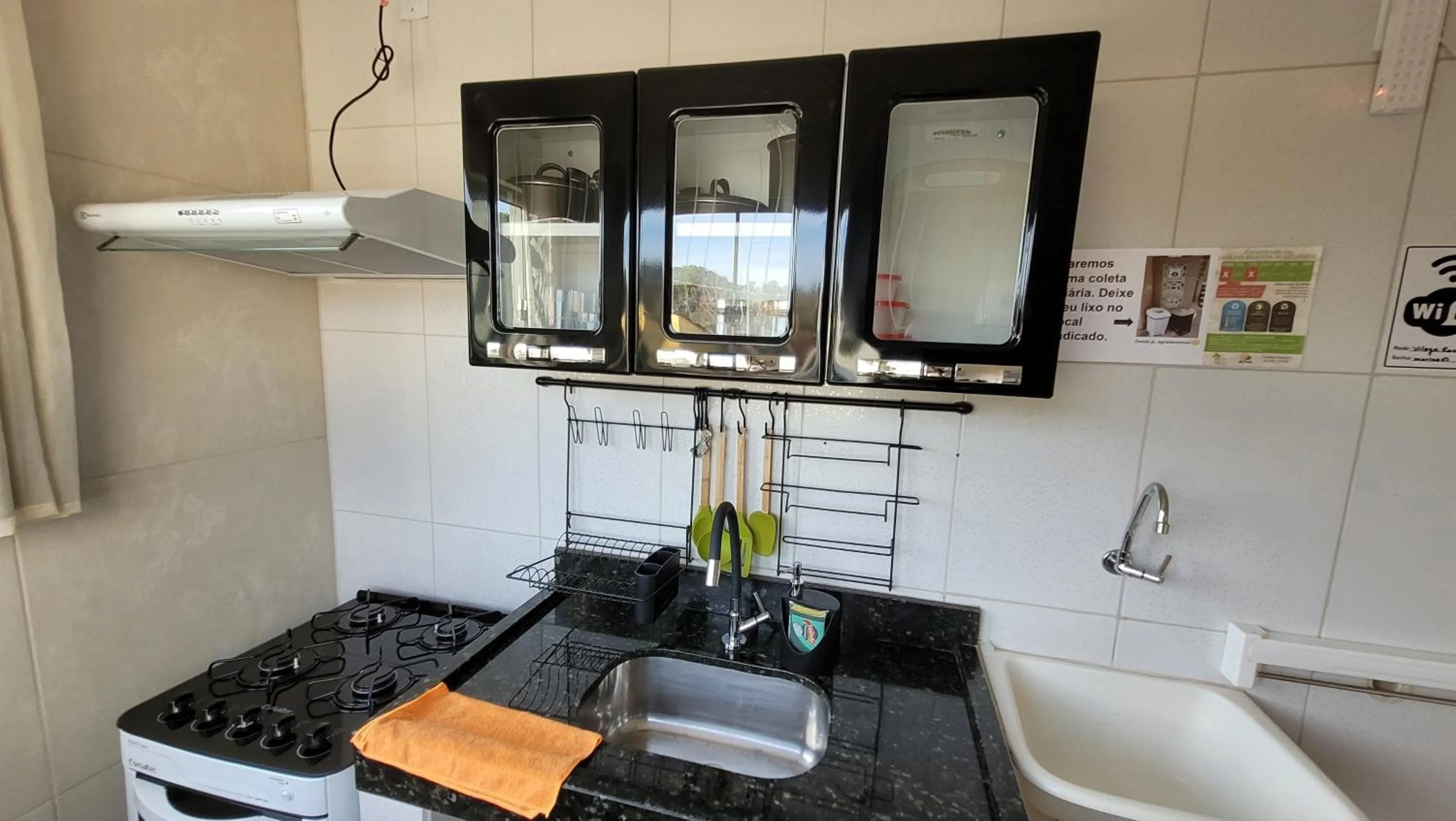 Communal kitchen in Village São Jorge - Guest Apartment