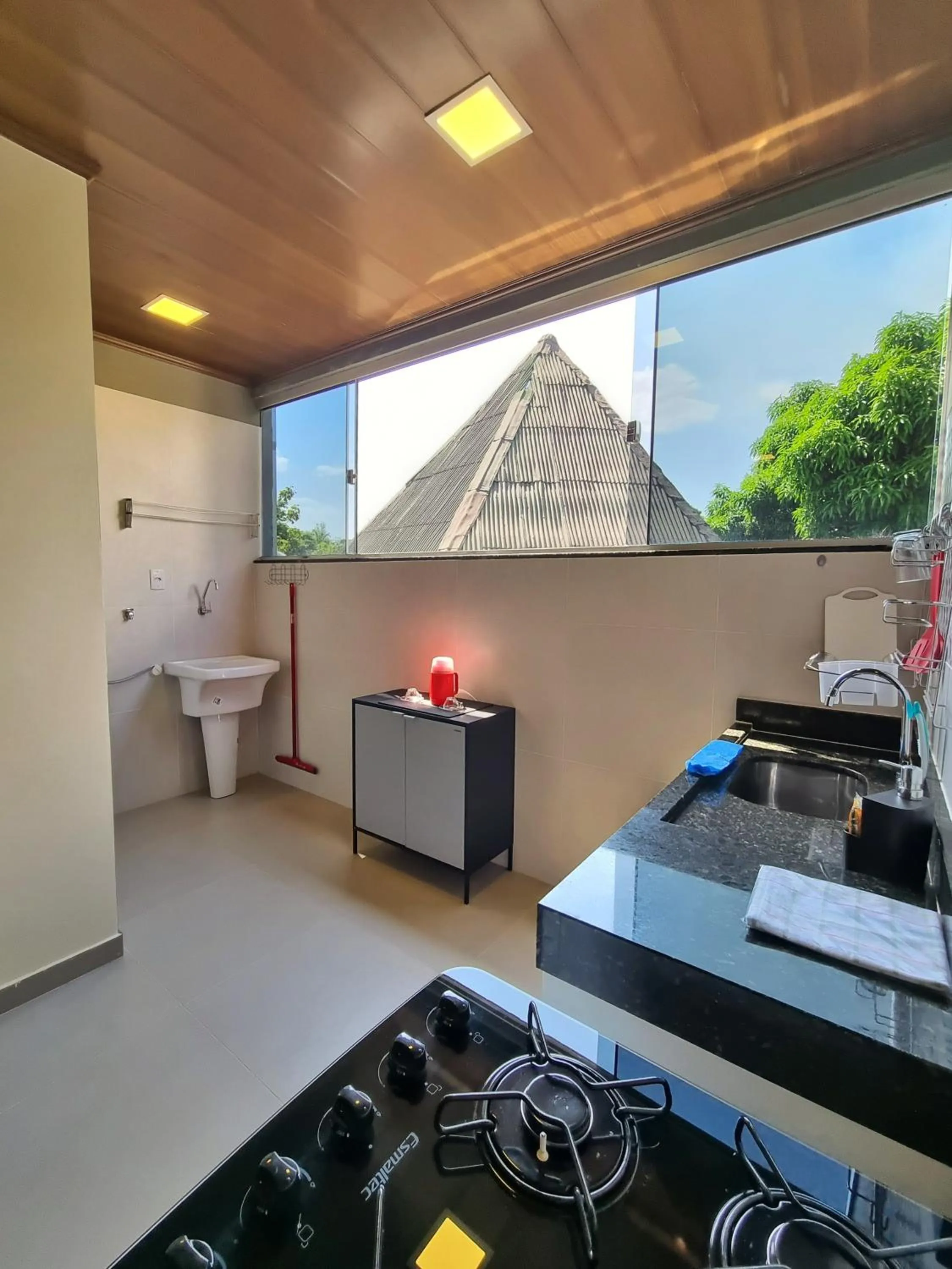 kitchen in Village São Jorge - Guest Apartment