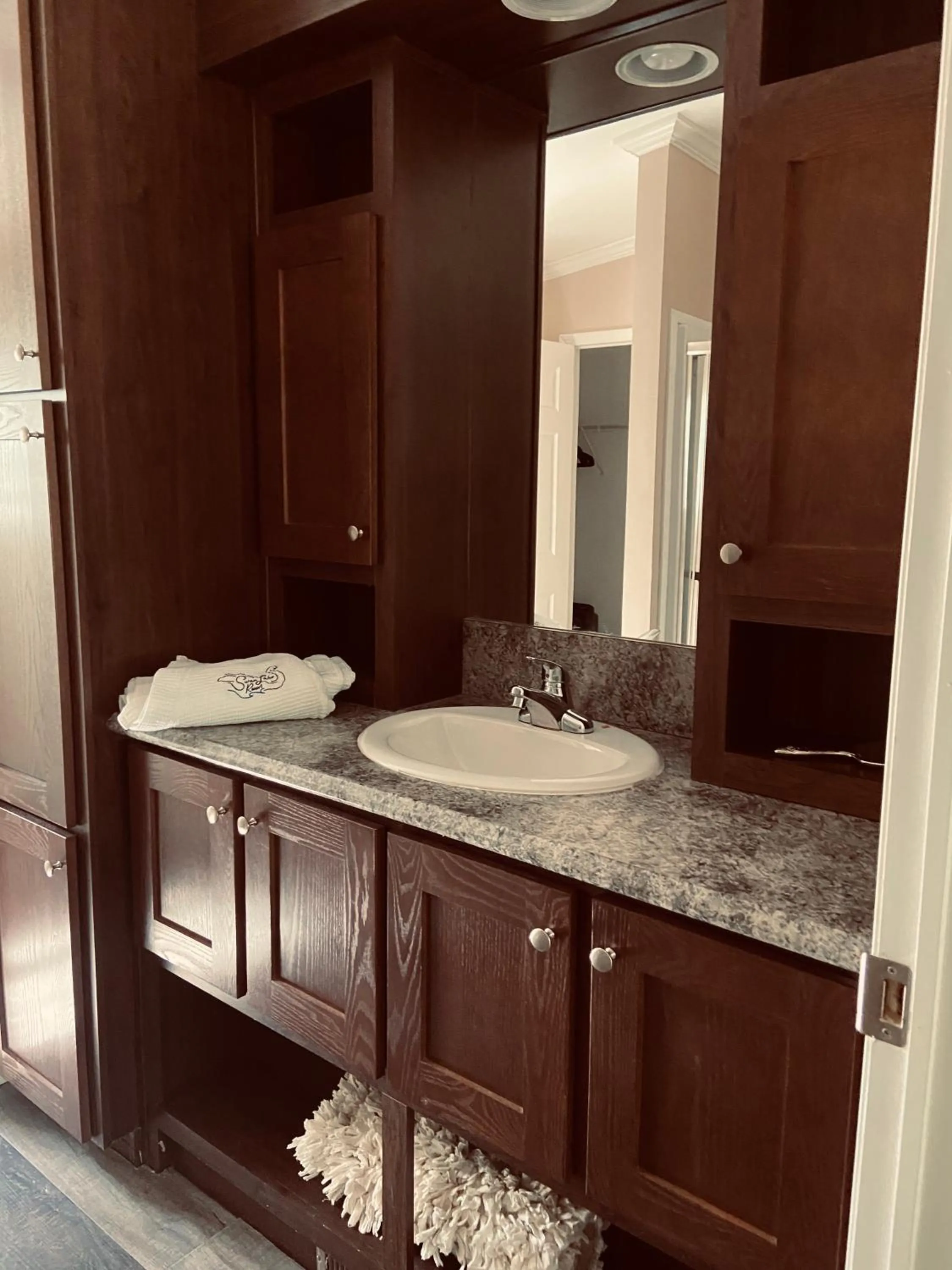 Bathroom in Swan Lake Resort