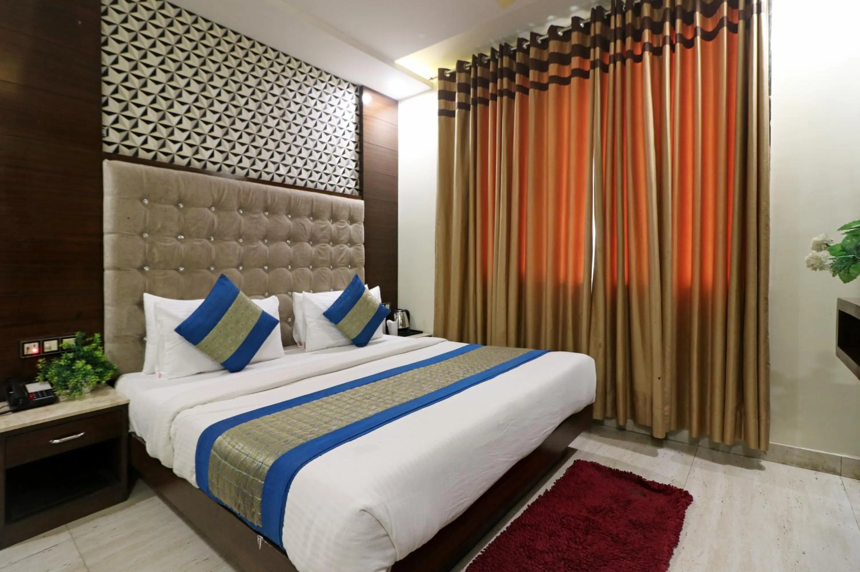 Bed in Hotel Mannat international by Mannat