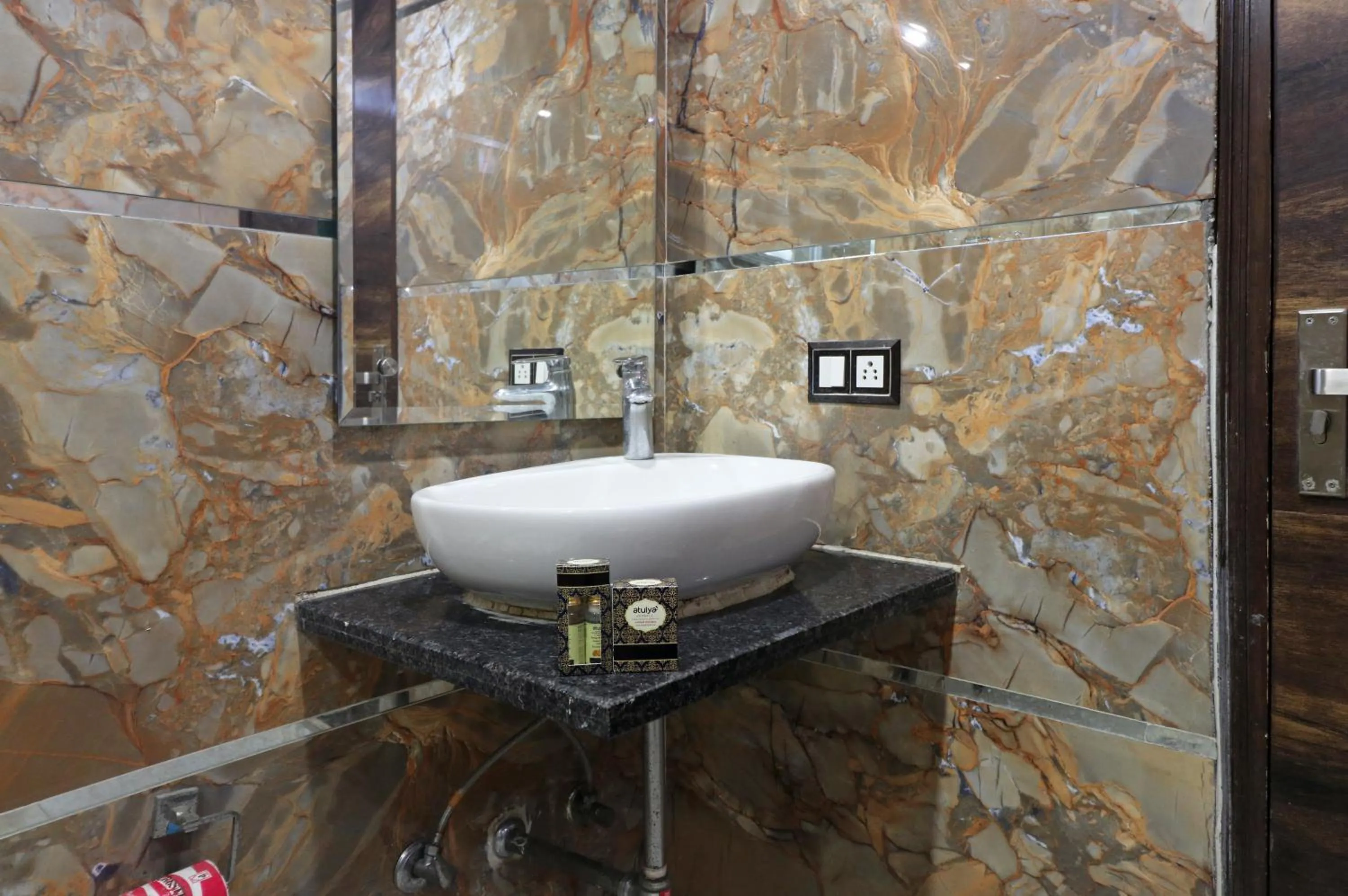 Bathroom in Hotel Mannat international by Mannat
