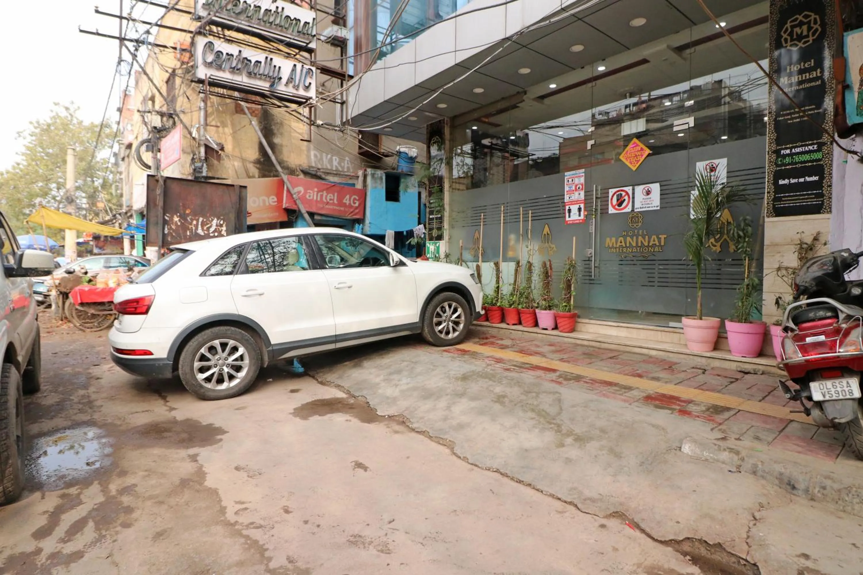 Neighbourhood in Hotel Mannat international by Mannat