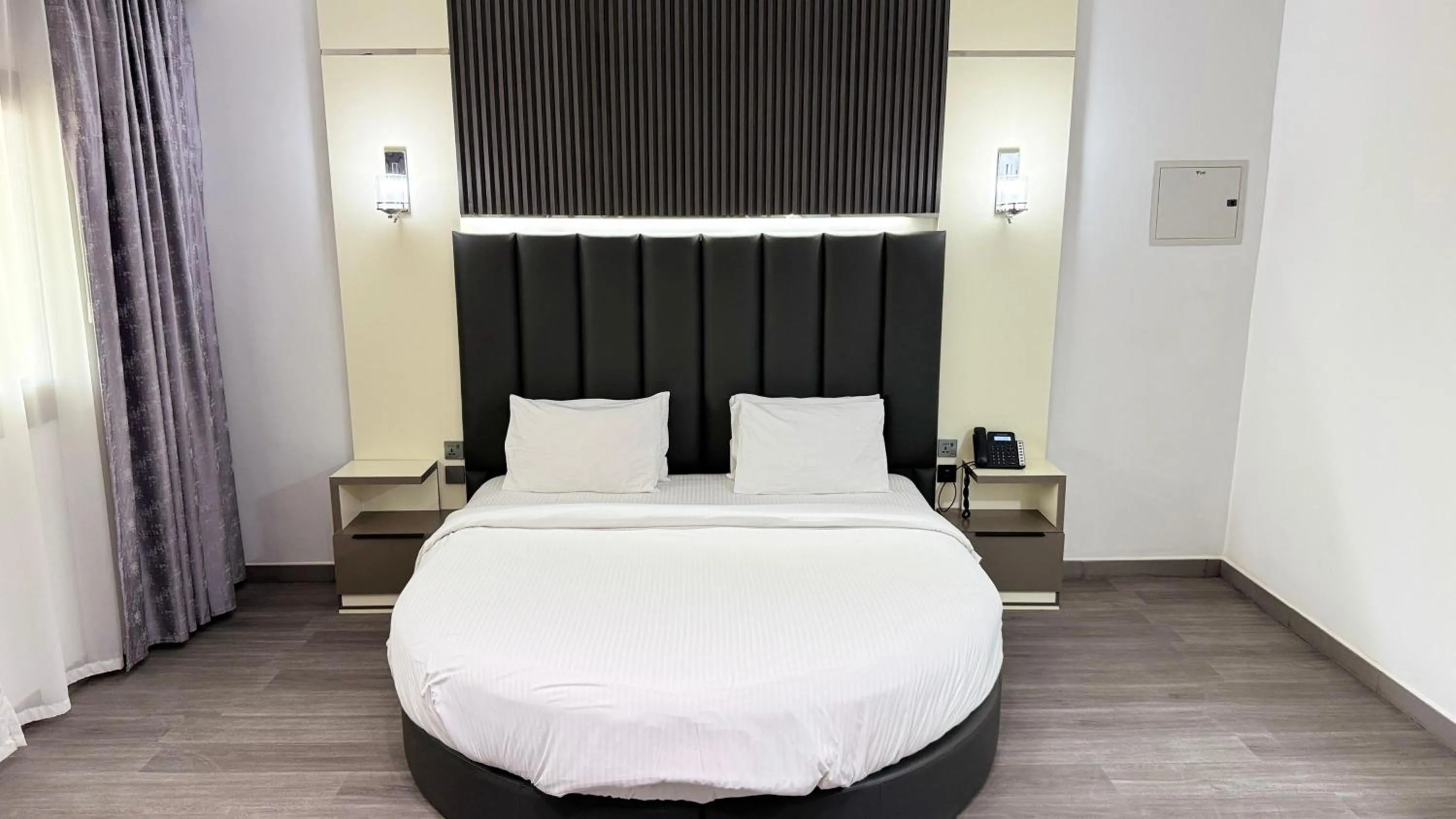 Photo of the whole room, Bed in Palette Sharjah Aparthotel formerly Royal Tulip