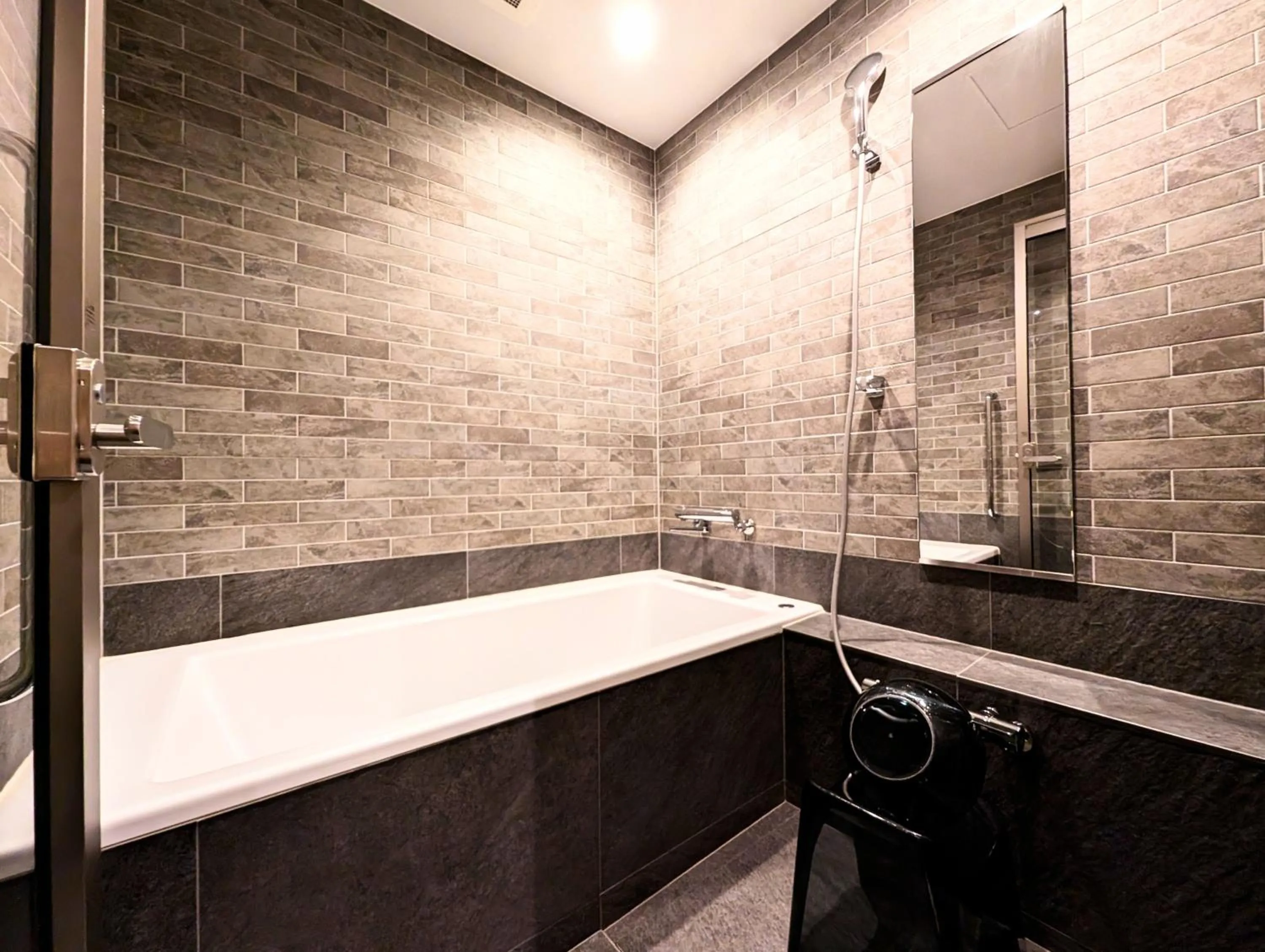 Bathroom in ひがし茶屋街らしく金沢 Hotel Rashiku kanazawa