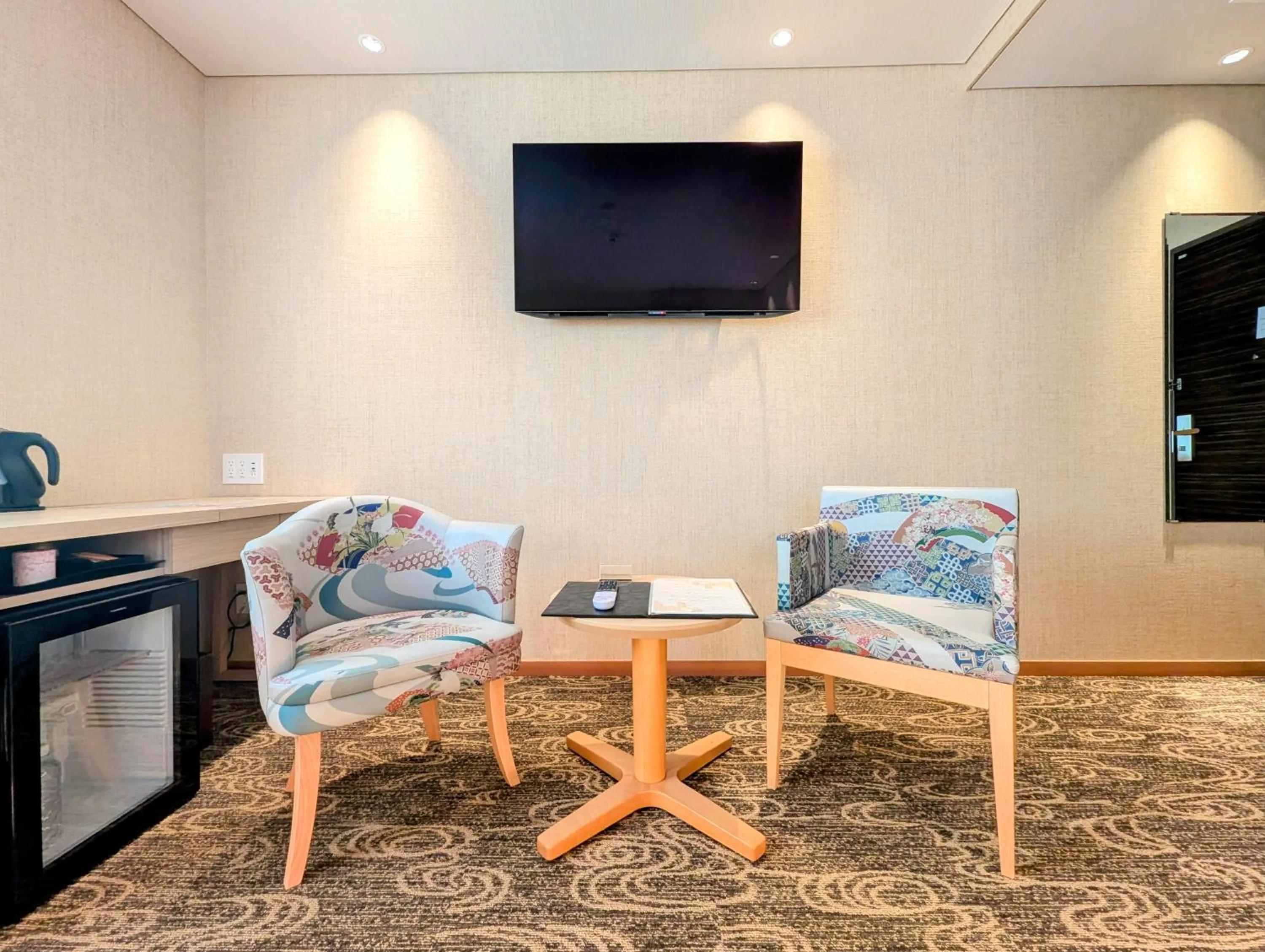 furniture in ひがし茶屋街らしく金沢 Hotel Rashiku kanazawa