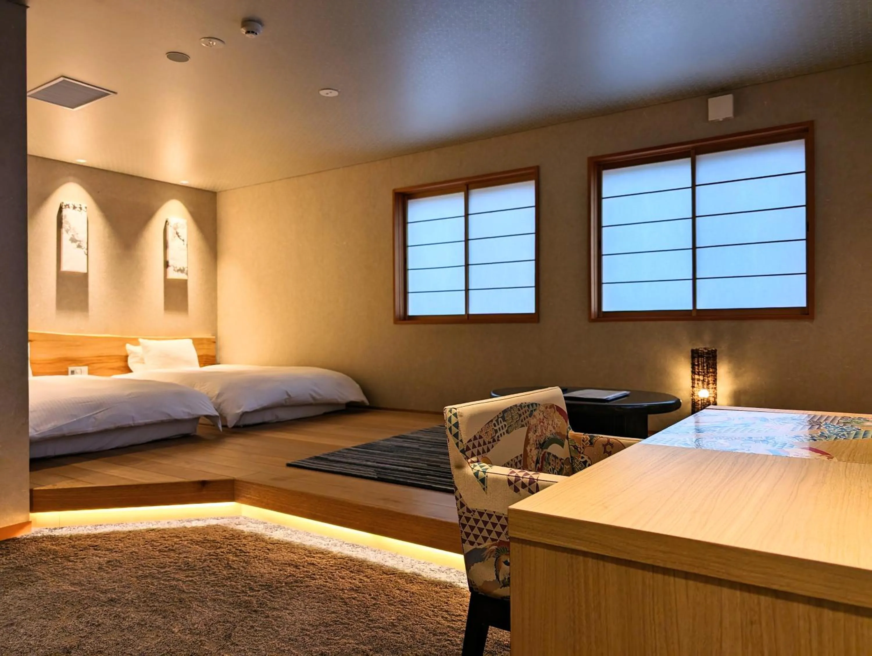 Bed in ひがし茶屋街らしく金沢 Hotel Rashiku kanazawa