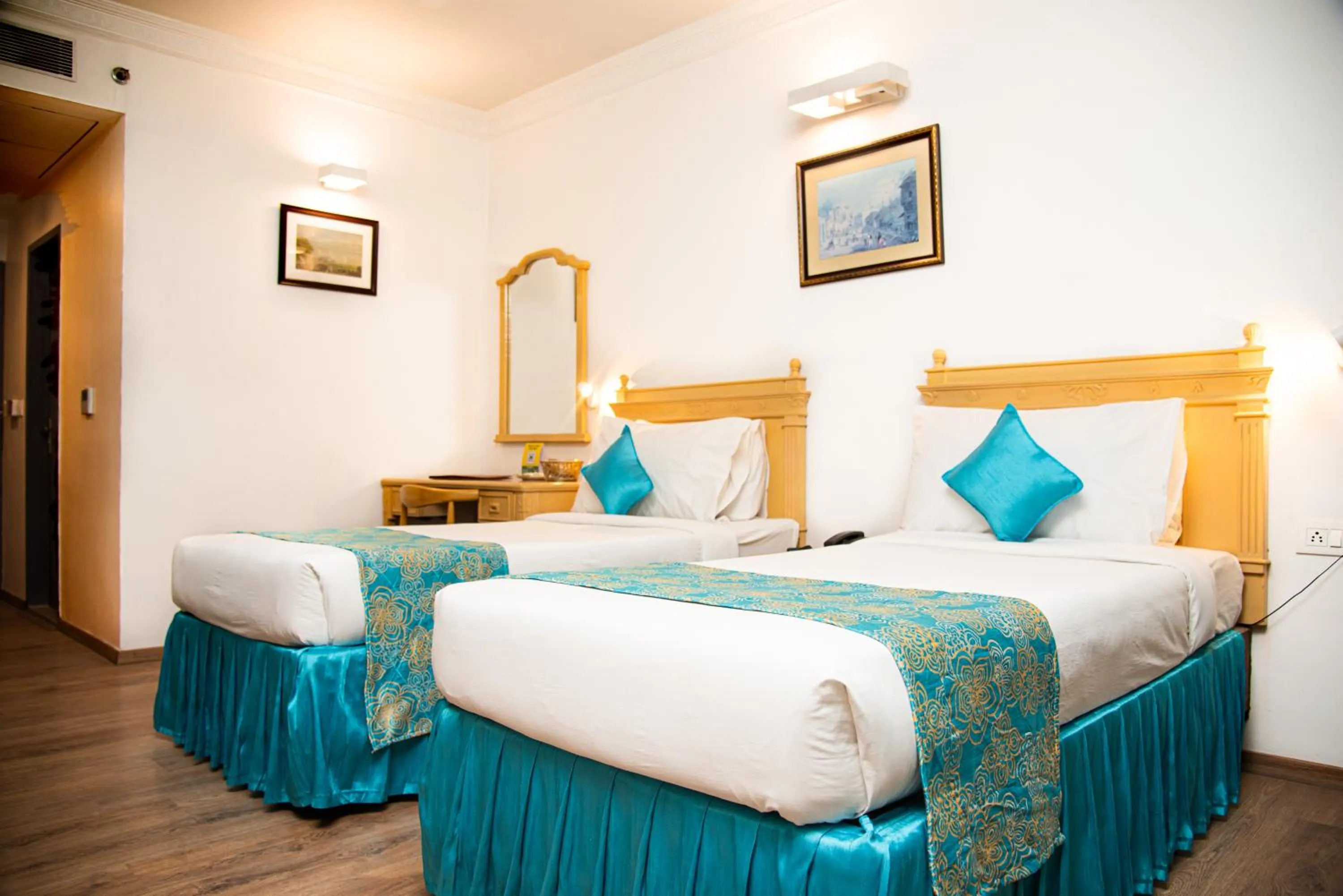 Bed in Golden Parkk Hotel