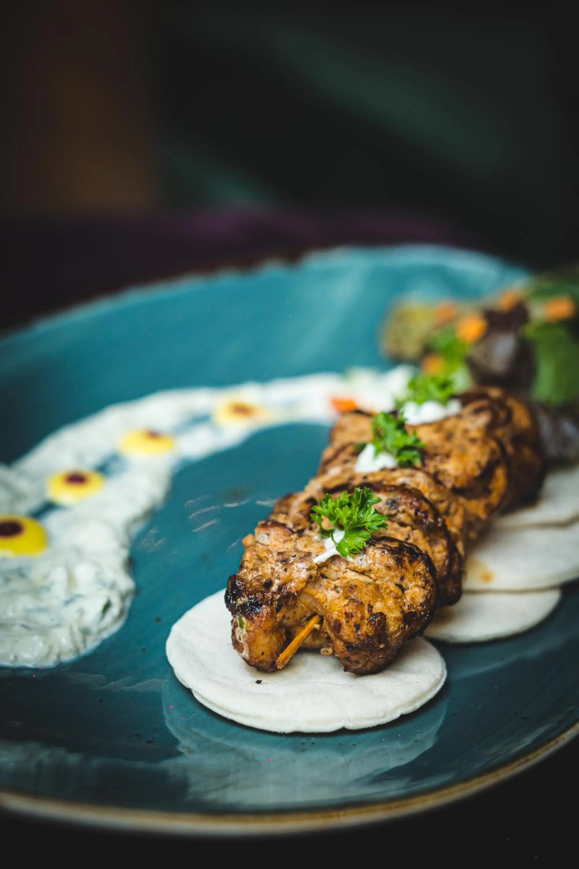 Restaurant/places to eat in Golden Parkk Hotel