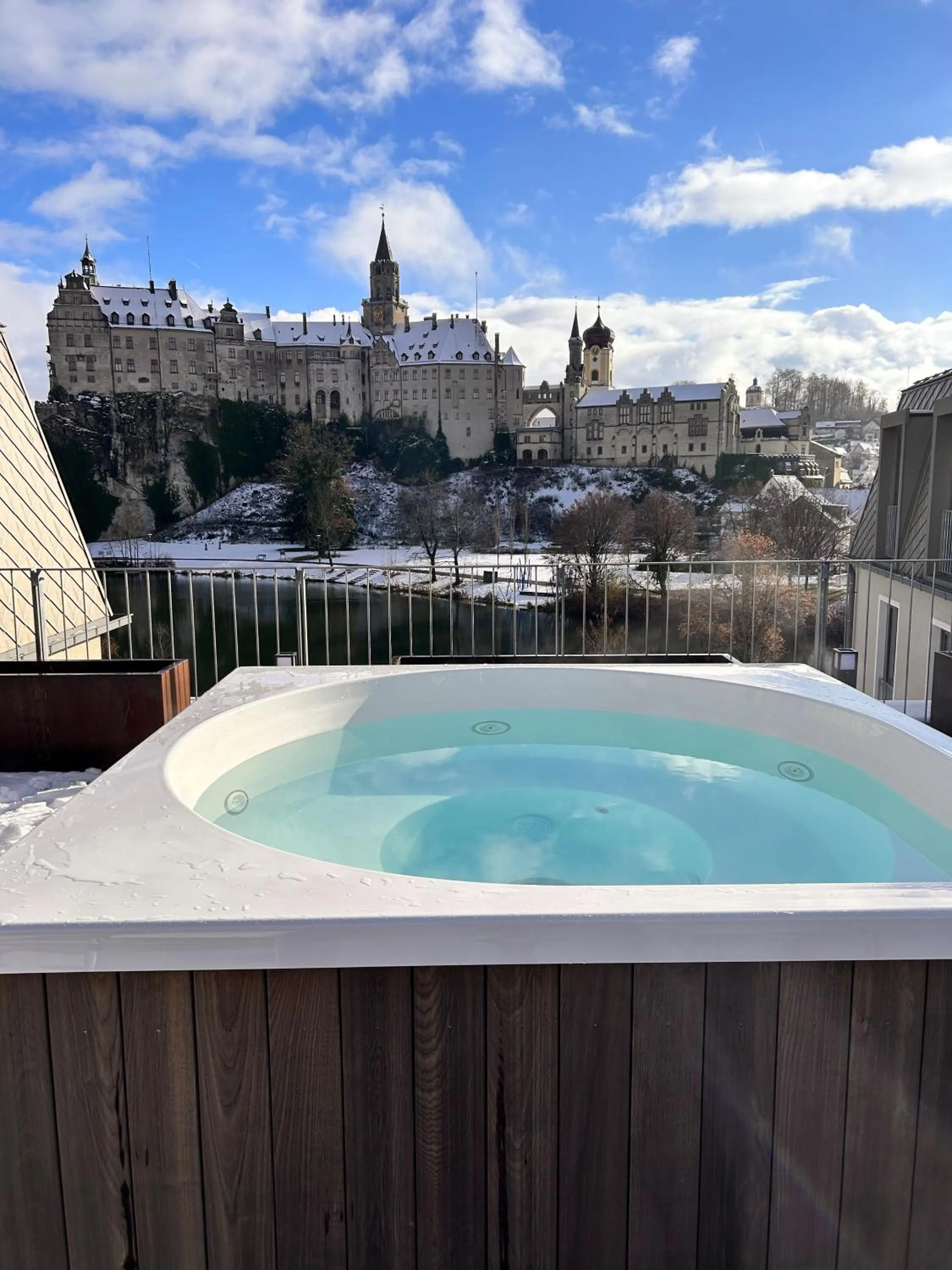 Hot Tub in Karls Hotel