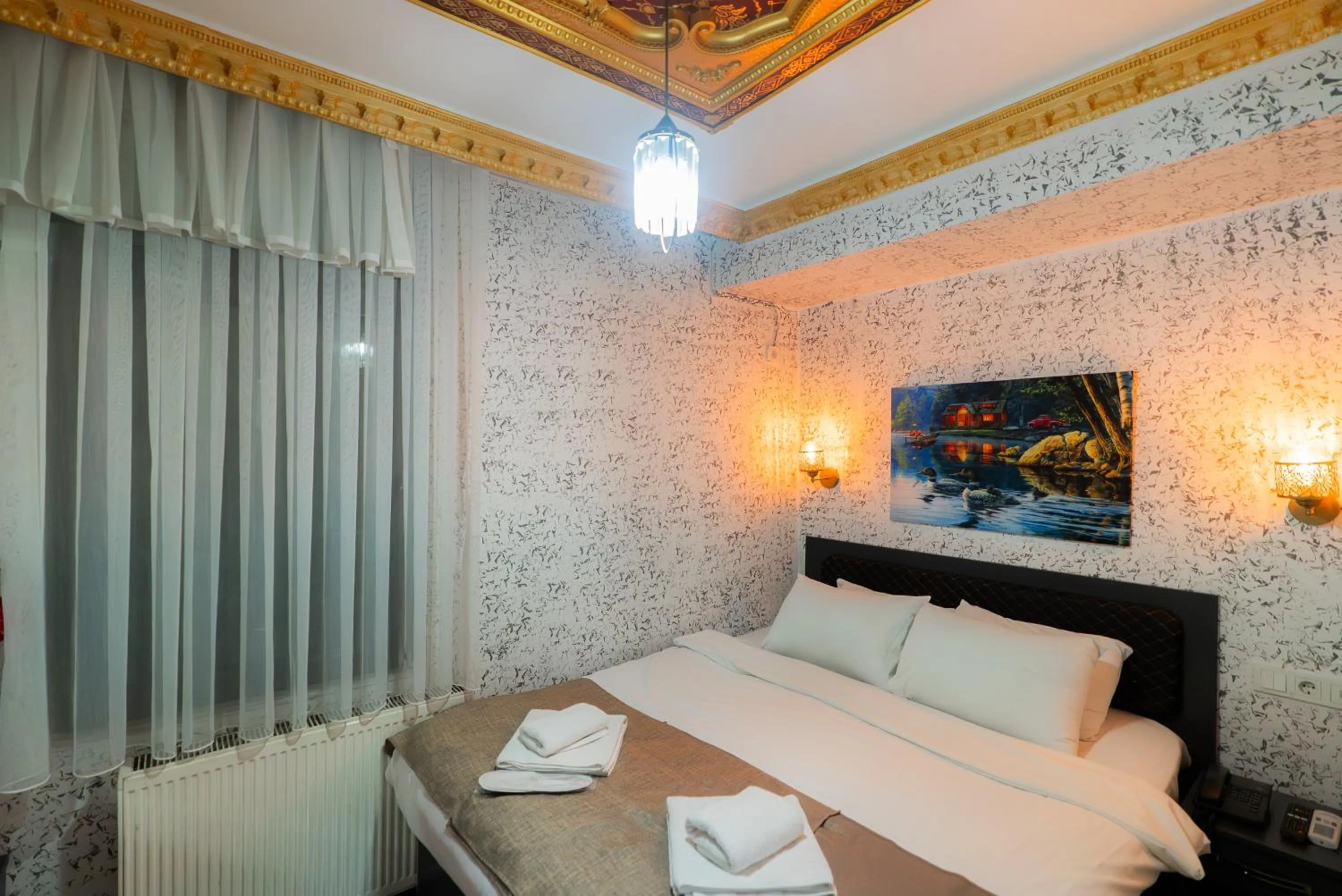 Bed in Golden Horn Park Hotel
