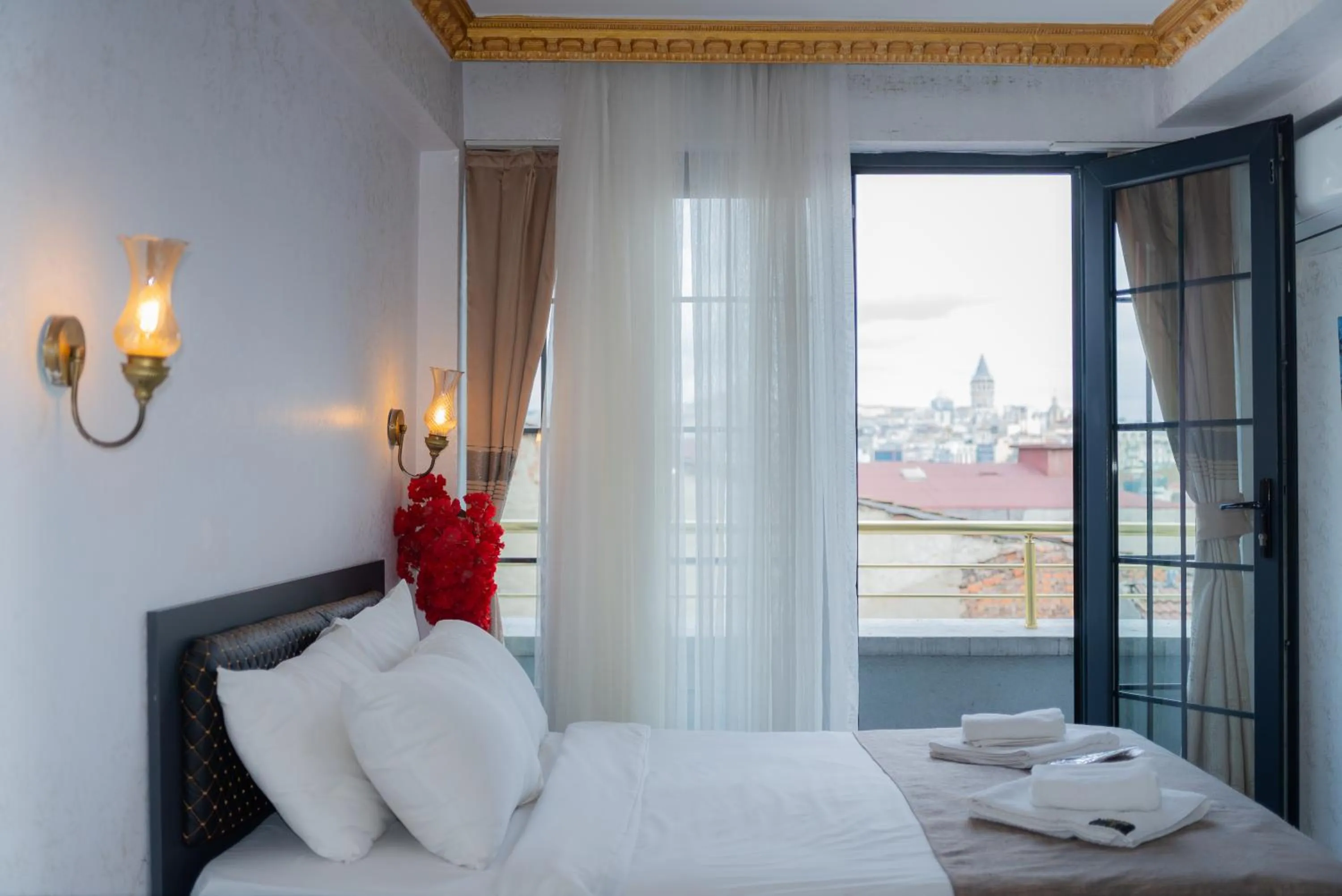 Bed in Golden Horn Park Hotel