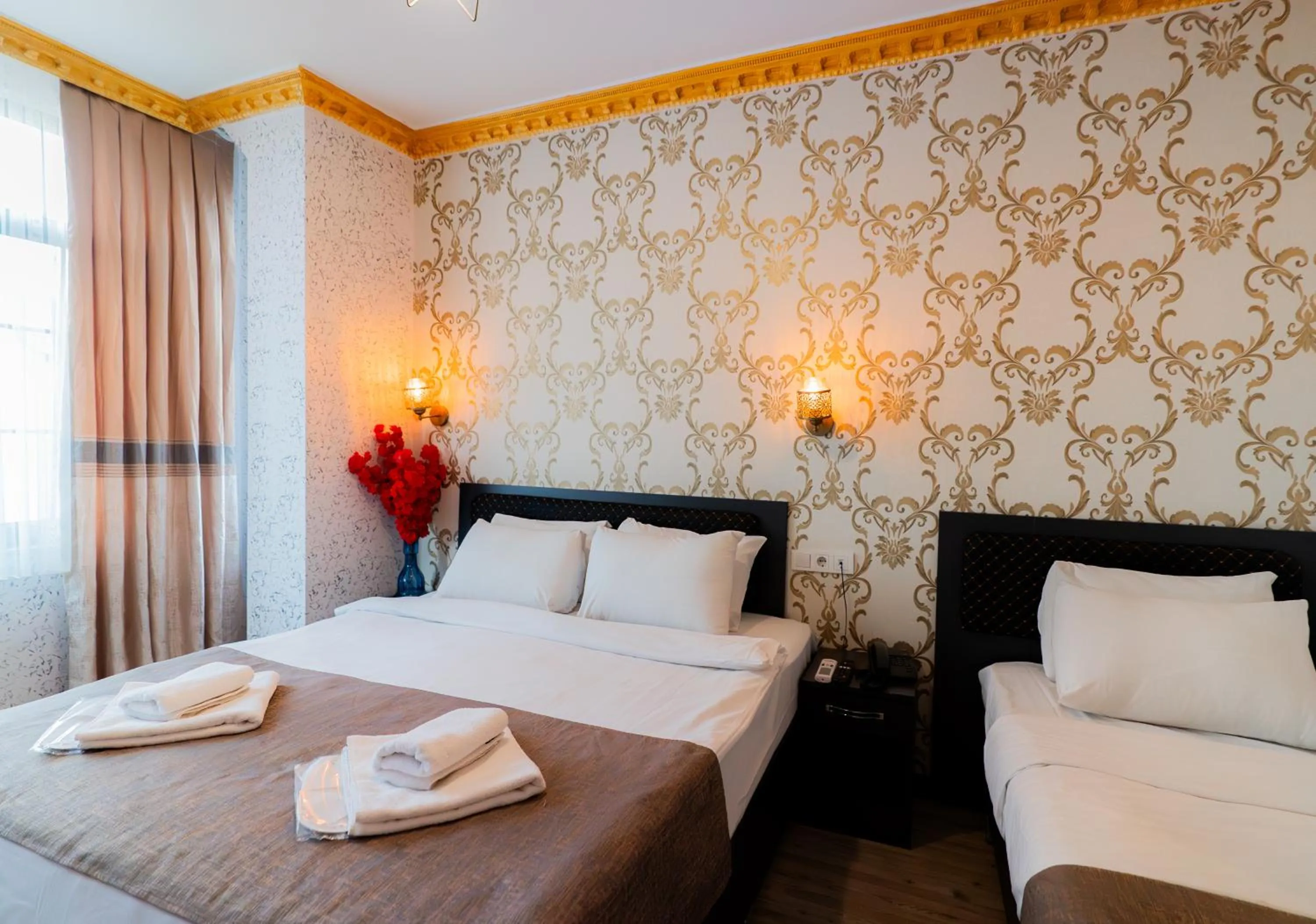 Bed in Golden Horn Park Hotel