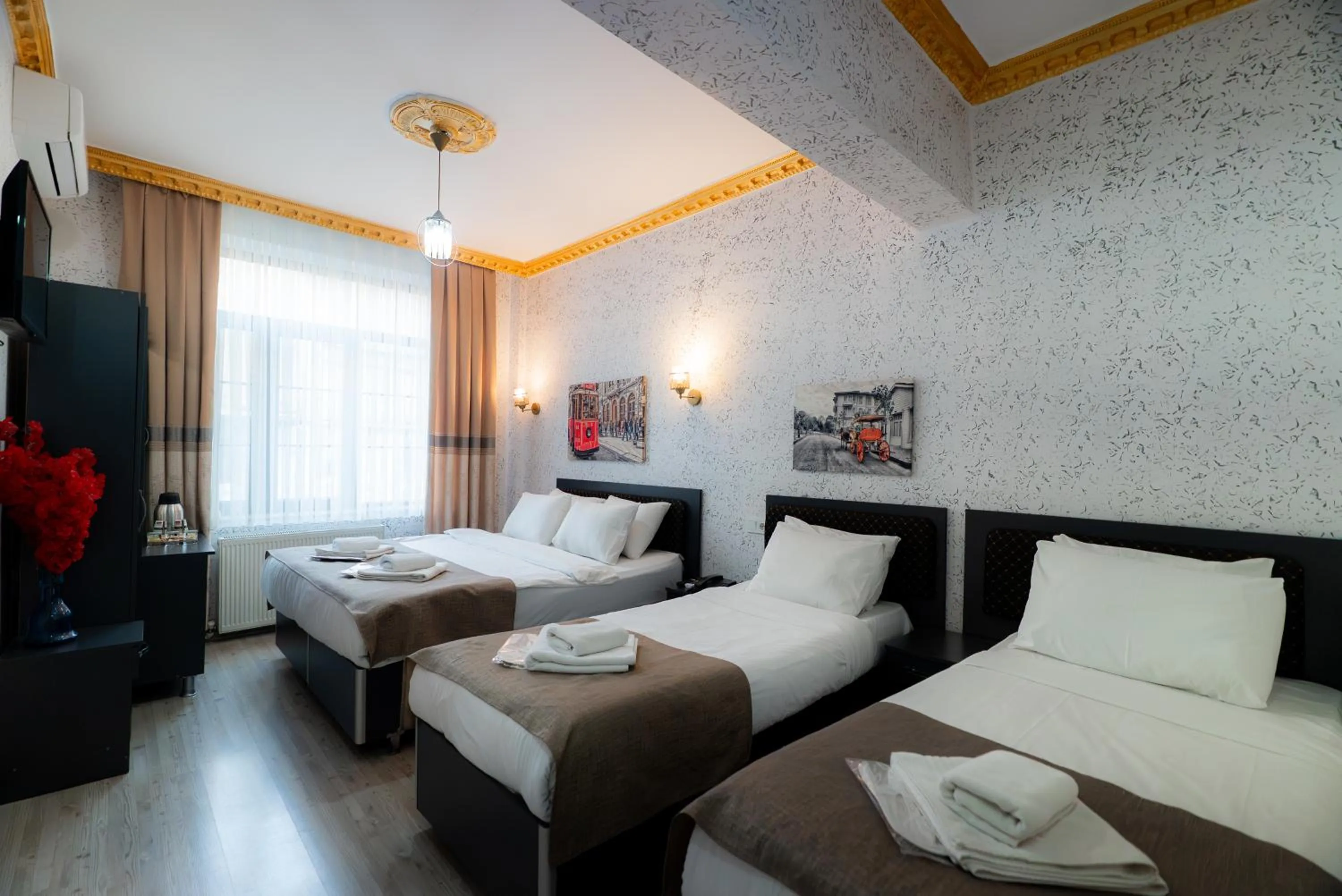 Bed in Golden Horn Park Hotel