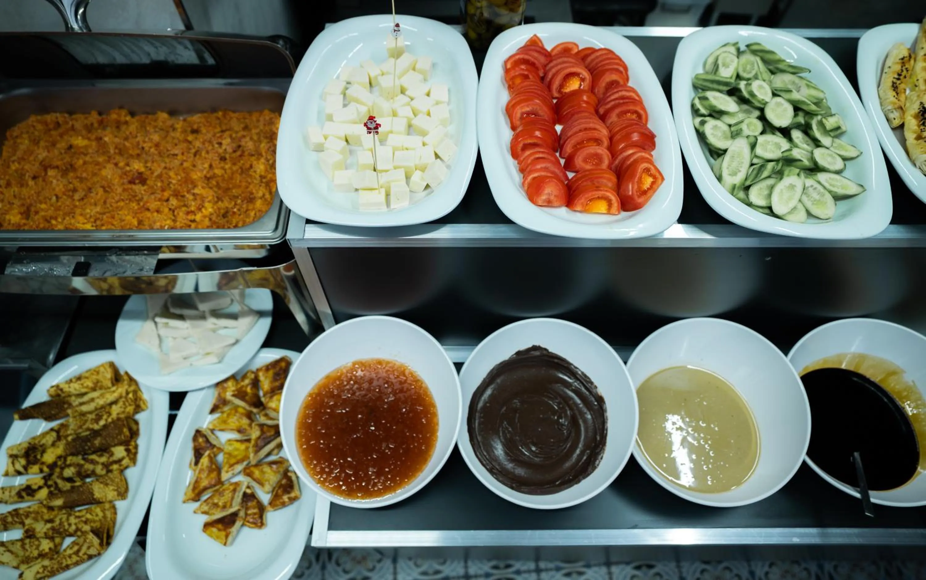 Food and drinks in Golden Horn Park Hotel