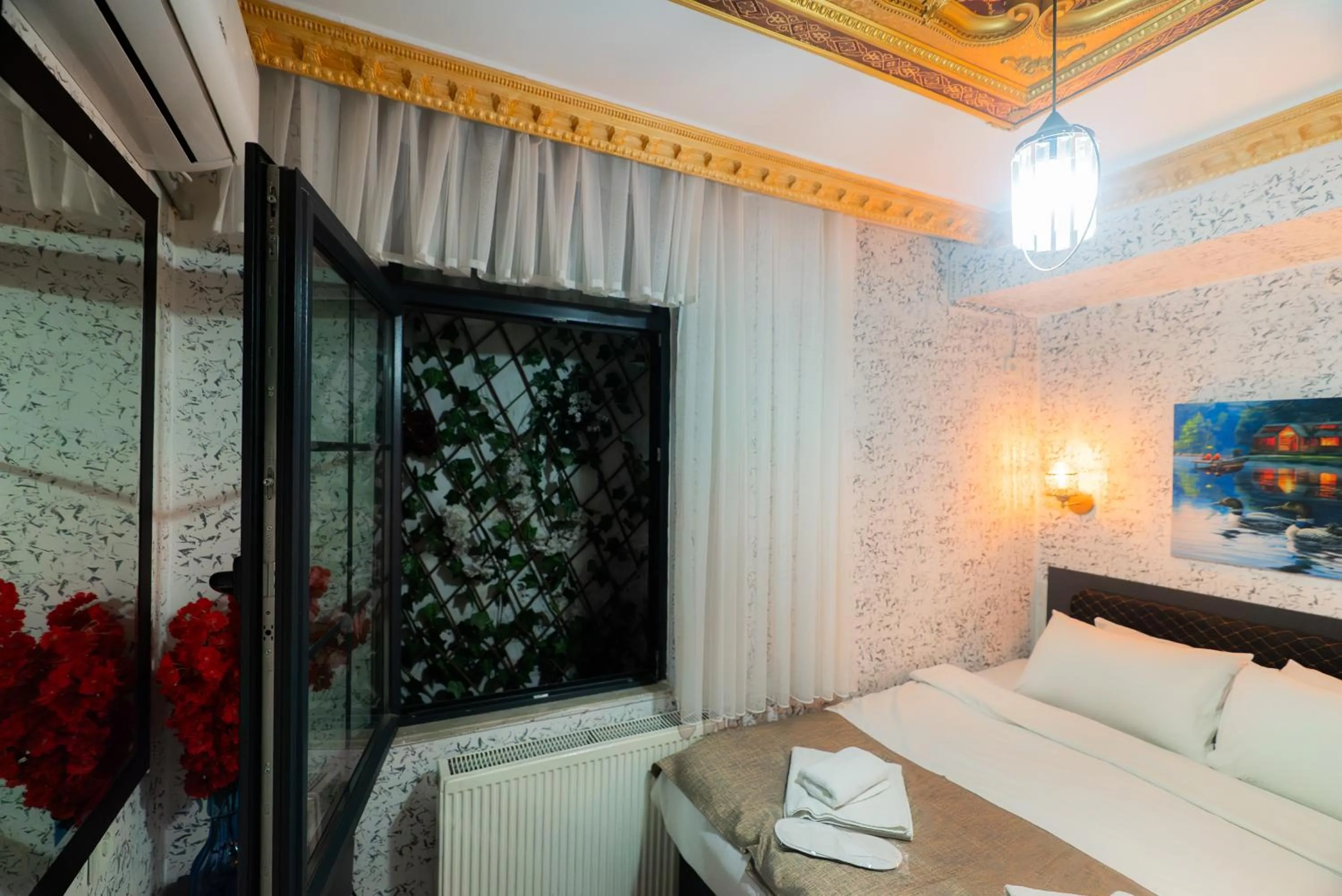 Bed in Golden Horn Park Hotel