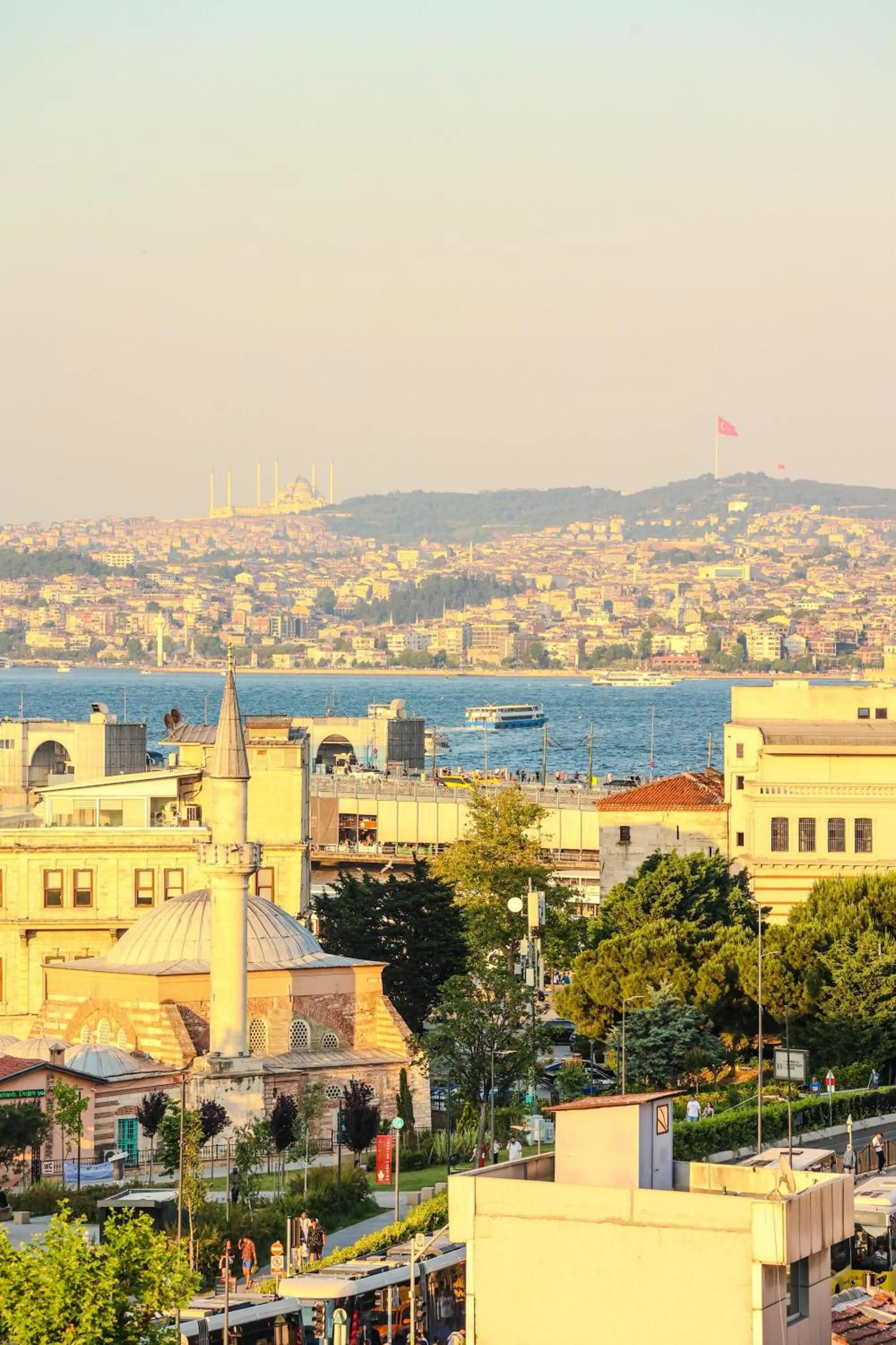 Nearby landmark in Golden Horn Park Hotel