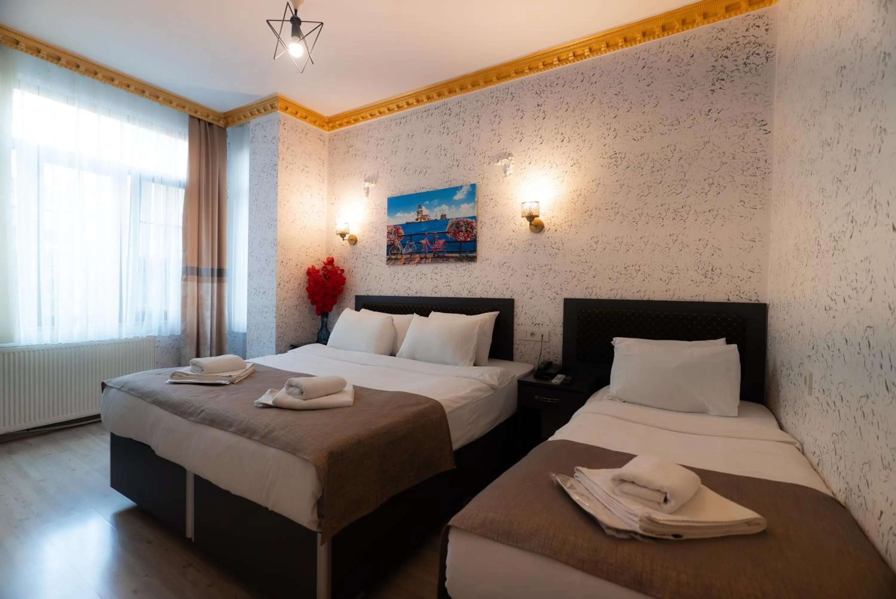 Bed in Golden Horn Park Hotel