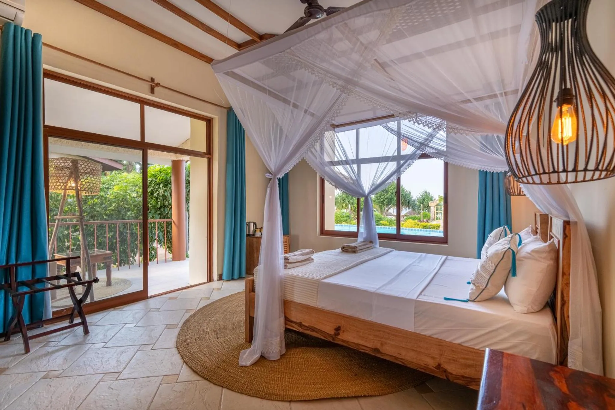 Bed in Marafiki Beach Hotel & SPA