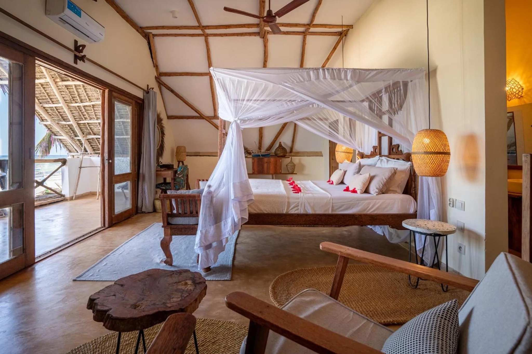 Bed in Marafiki Beach Hotel & SPA