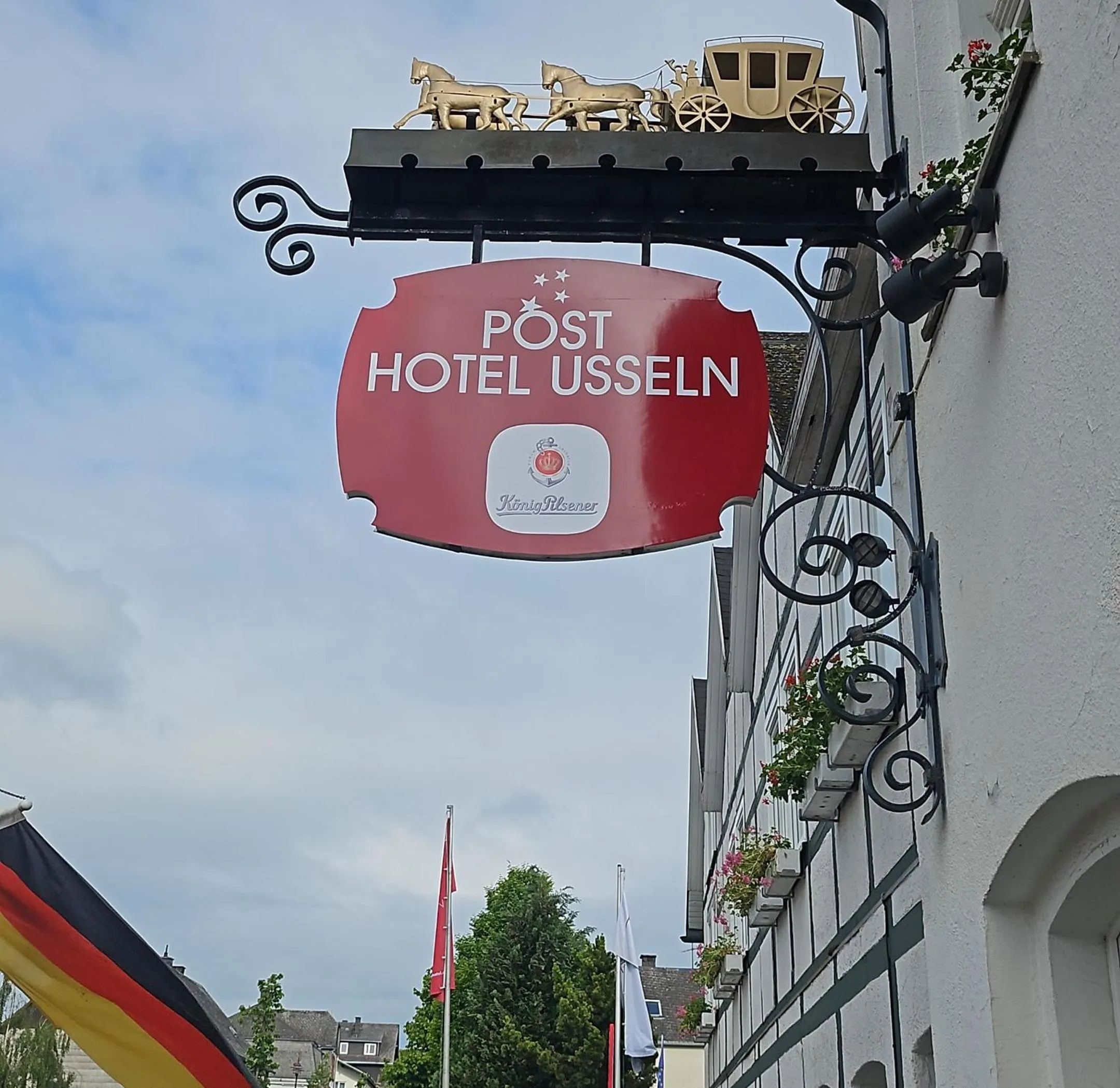 Property logo or sign in Posthotel Usseln