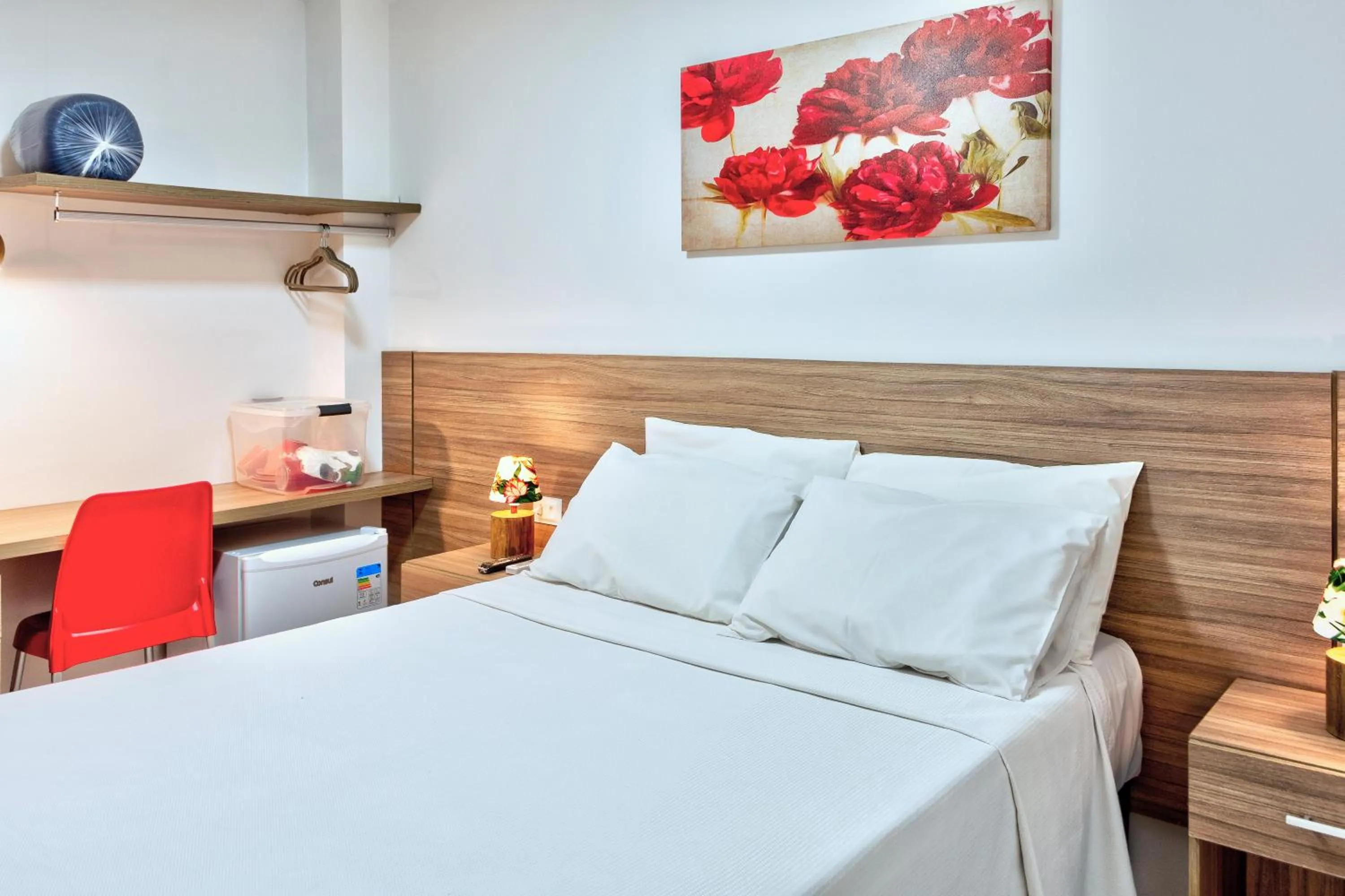 Photo of the whole room, Bed in Flats Angatu Porto de Galinhas PE