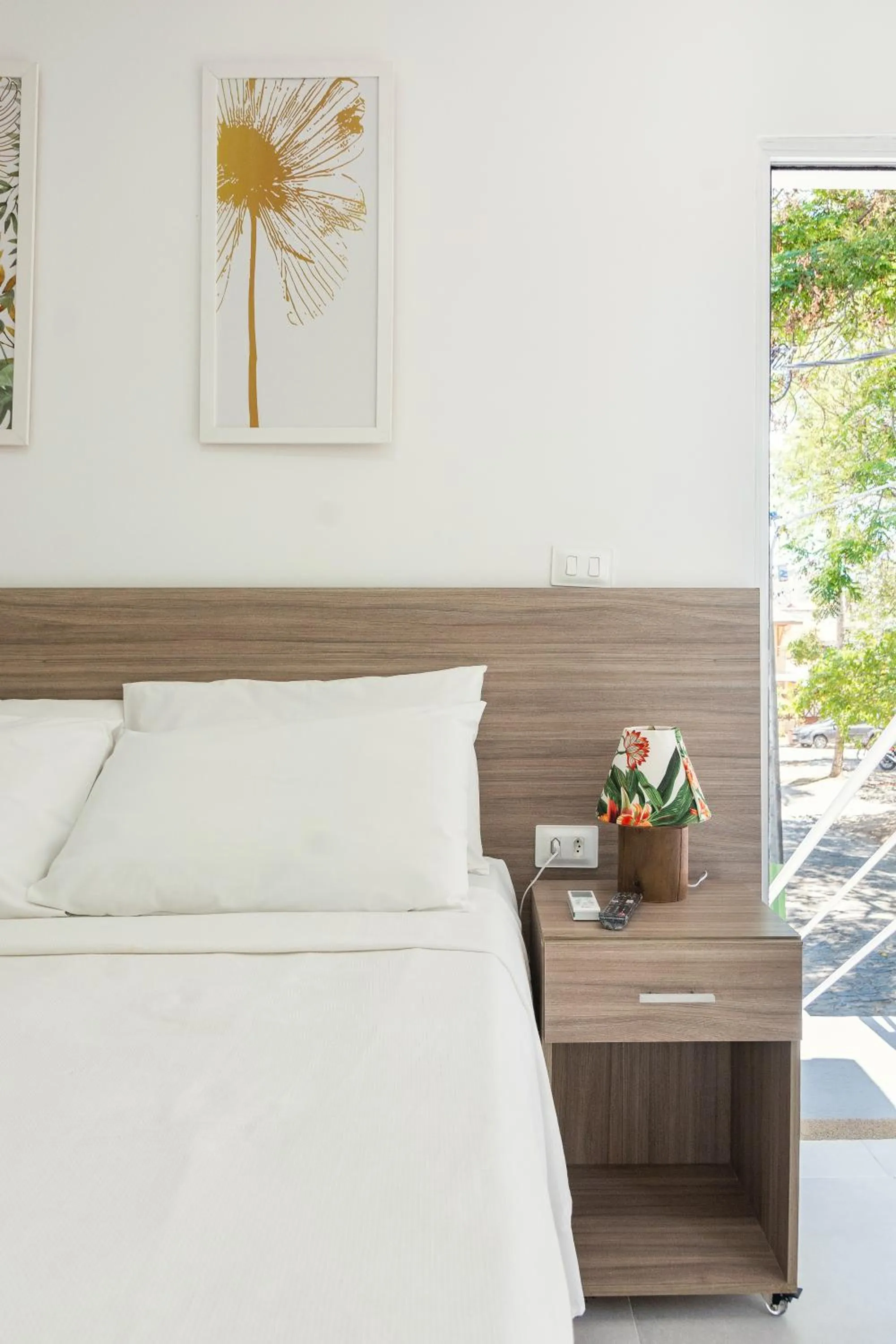 Photo of the whole room, Bed in Flats Angatu Porto de Galinhas PE