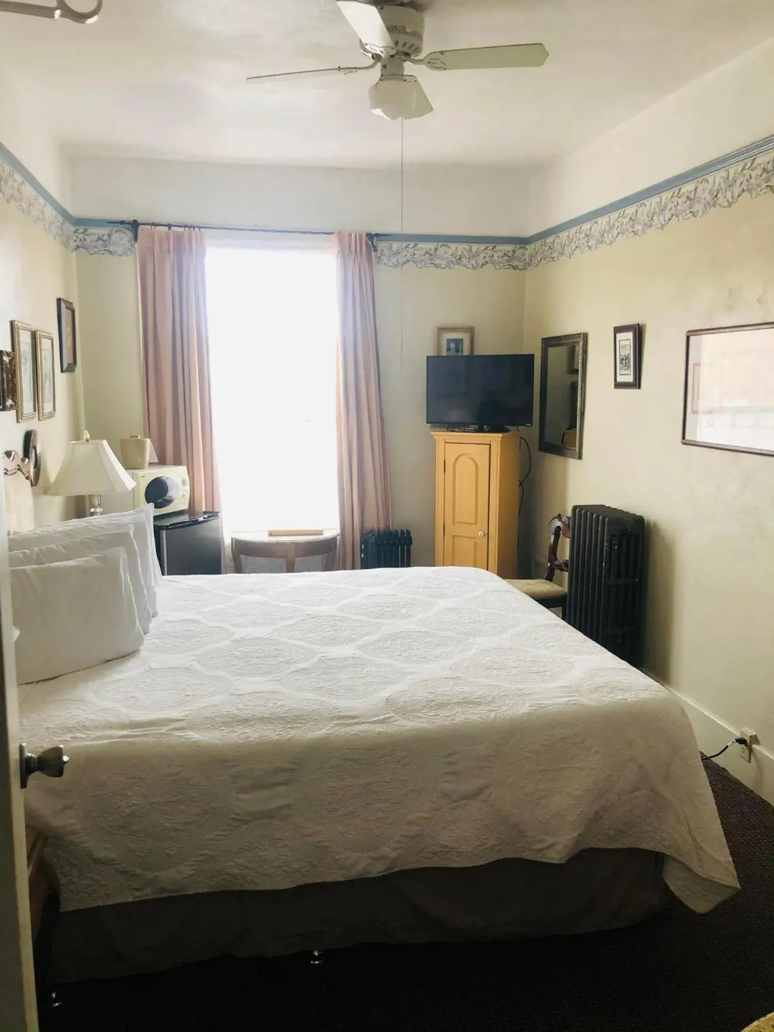 Double Room in Historic Palace Hotel Double Room in Historic Palace Hotel