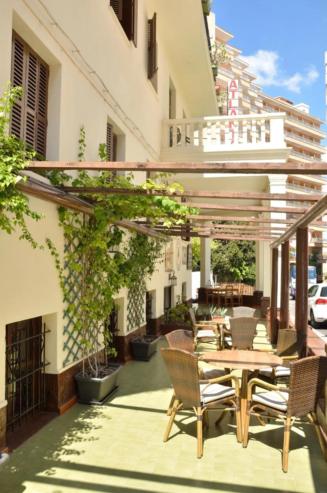 Balcony/Terrace in Hostal Atlanta