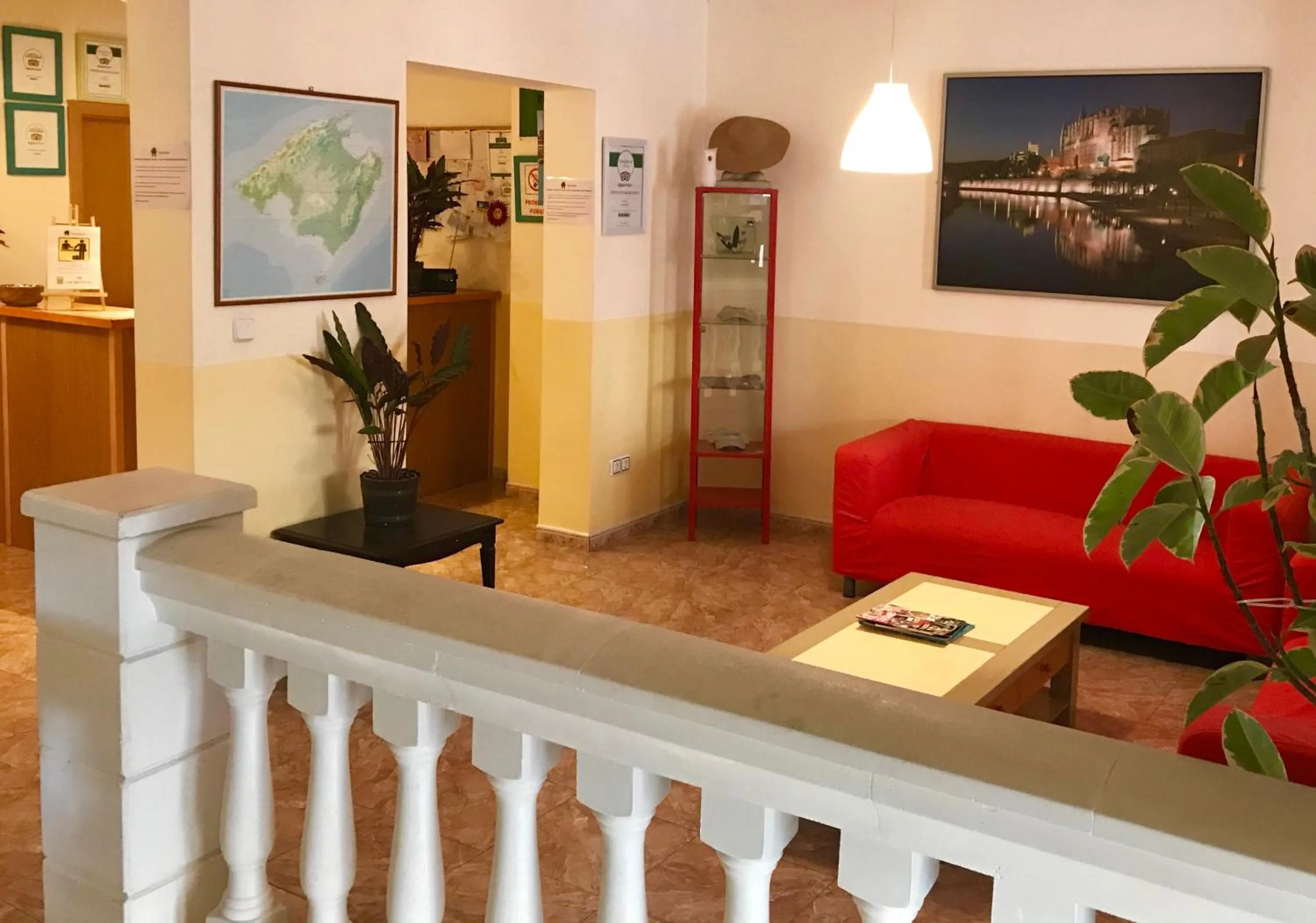 Lobby or reception in Hostal Atlanta