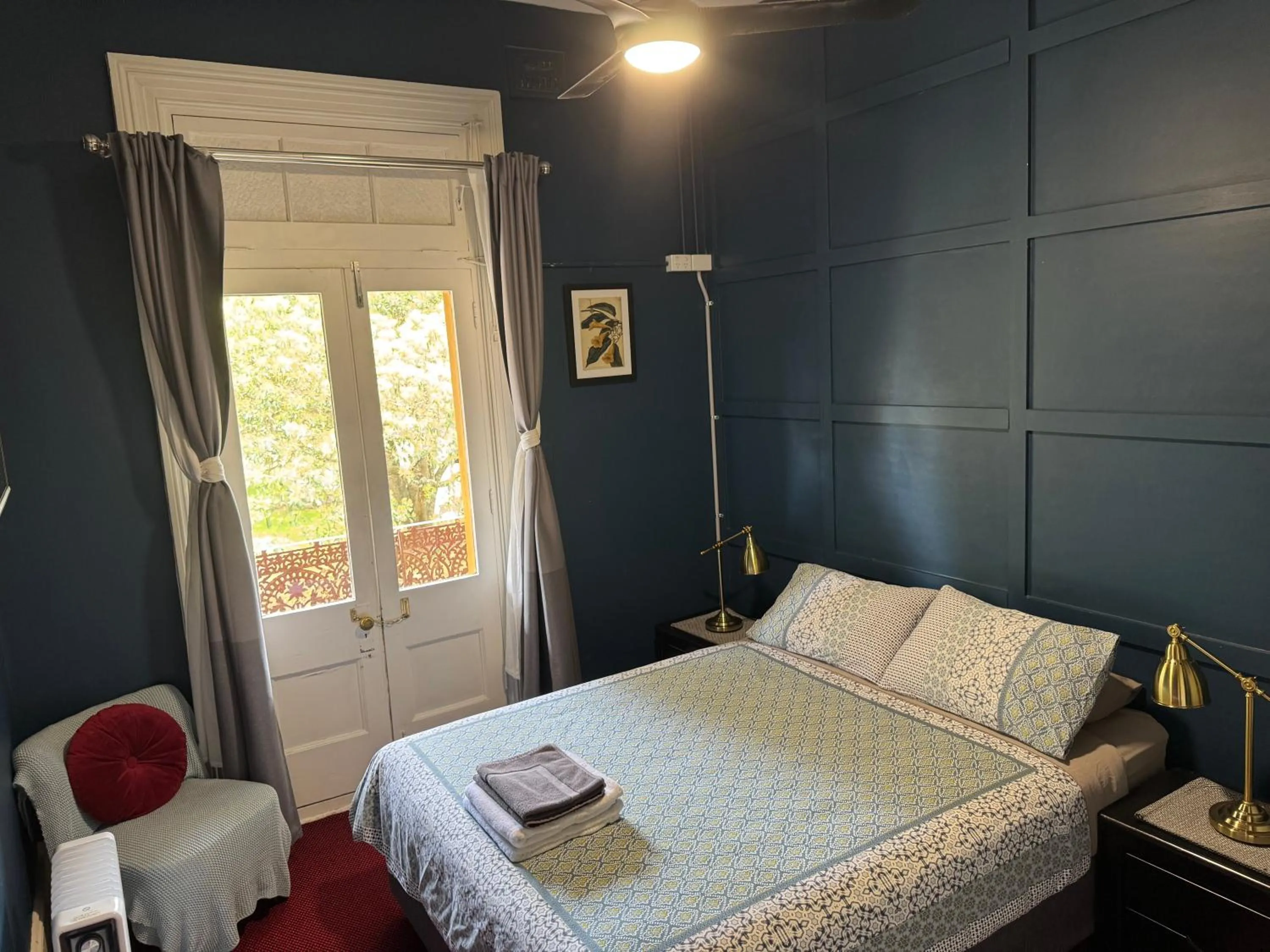 Bed in The Royal Mail Hotel Braidwood