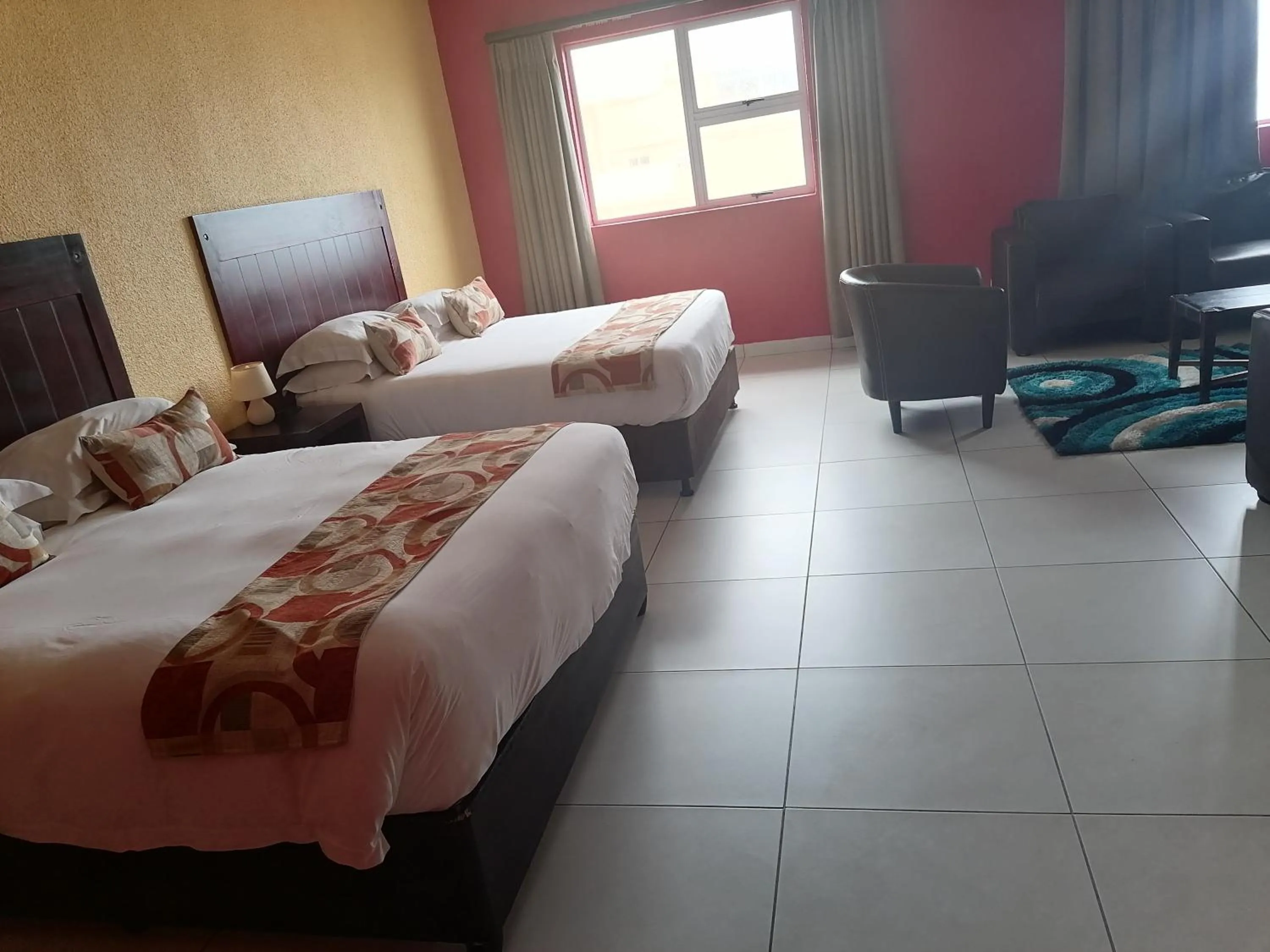 Bedroom, Bed in Margate Beach Lodge