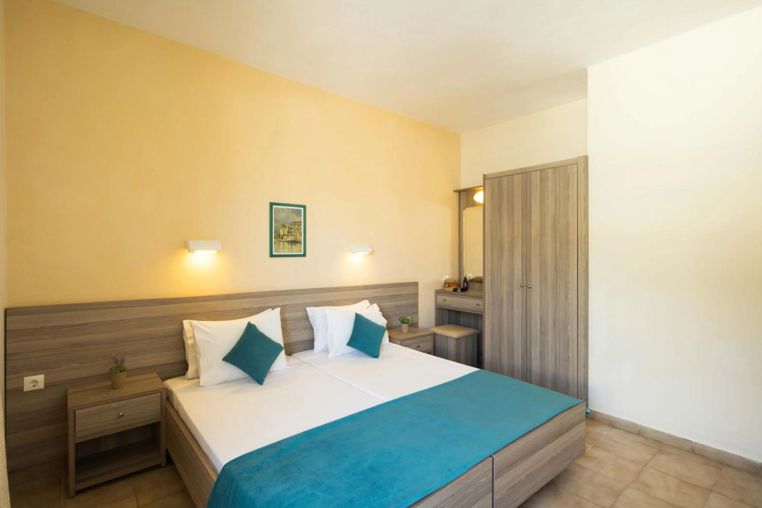 Bedroom, Bed in Hotel Rossis