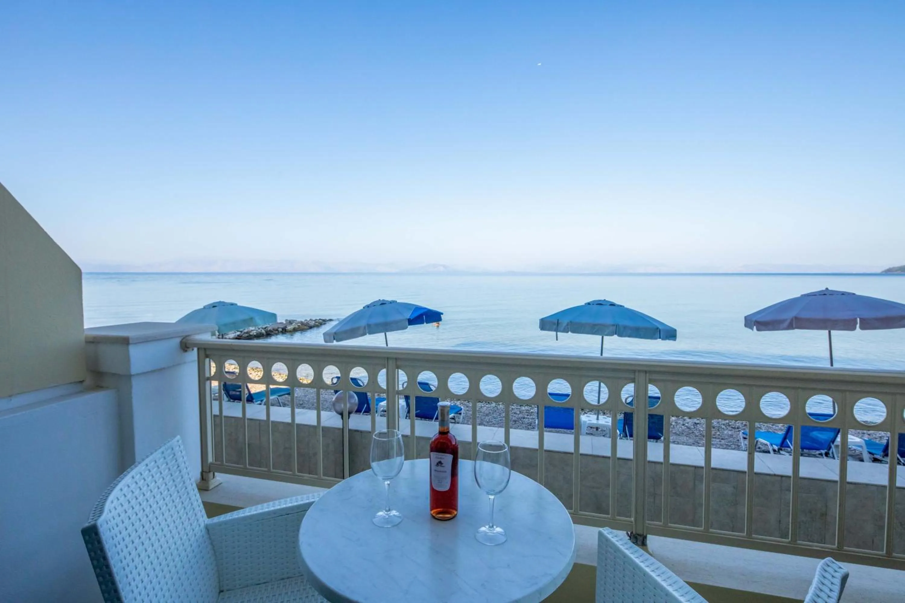 Beach in Hotel Rossis