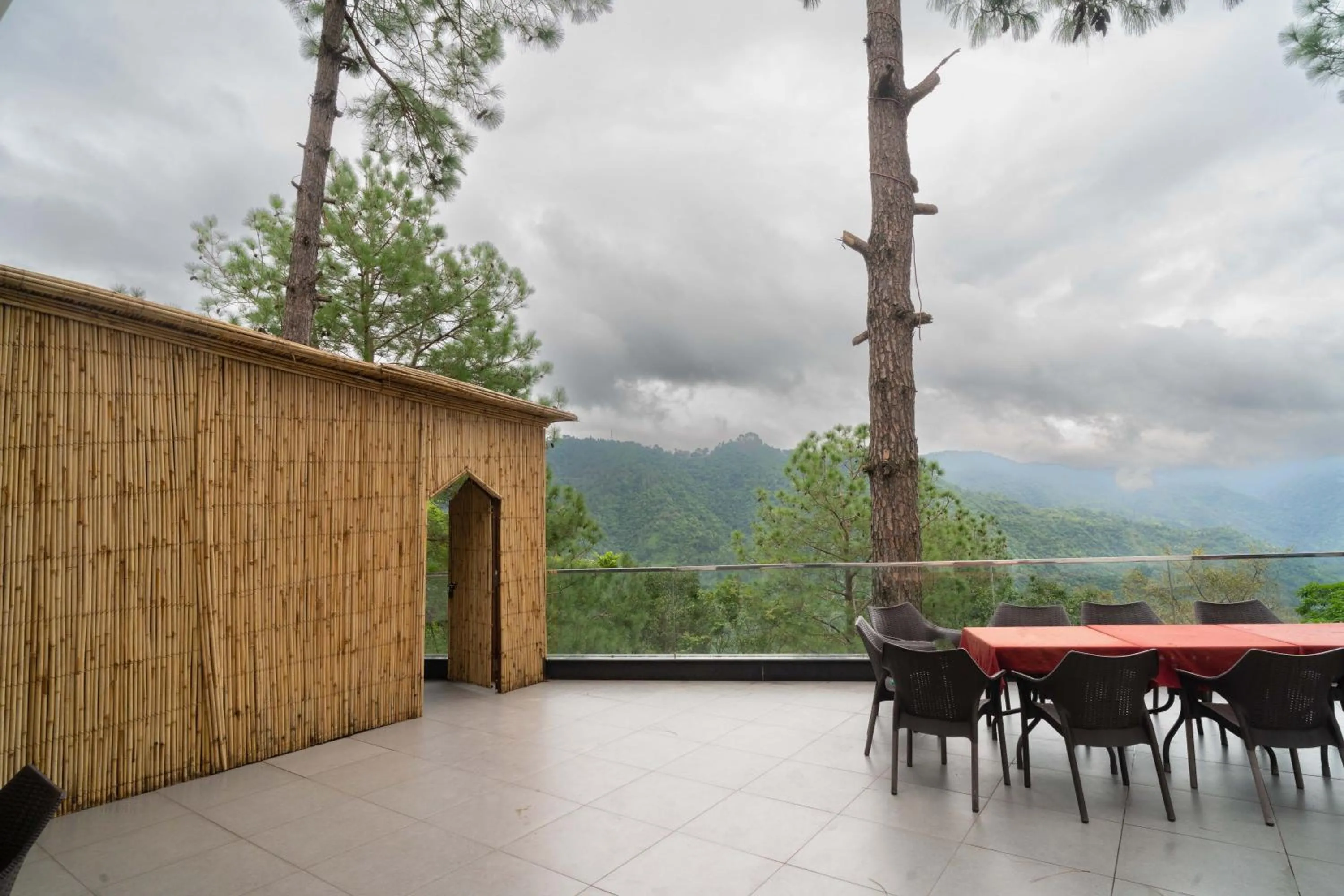 Balcony/Terrace in The Golden Sunrise Hotel