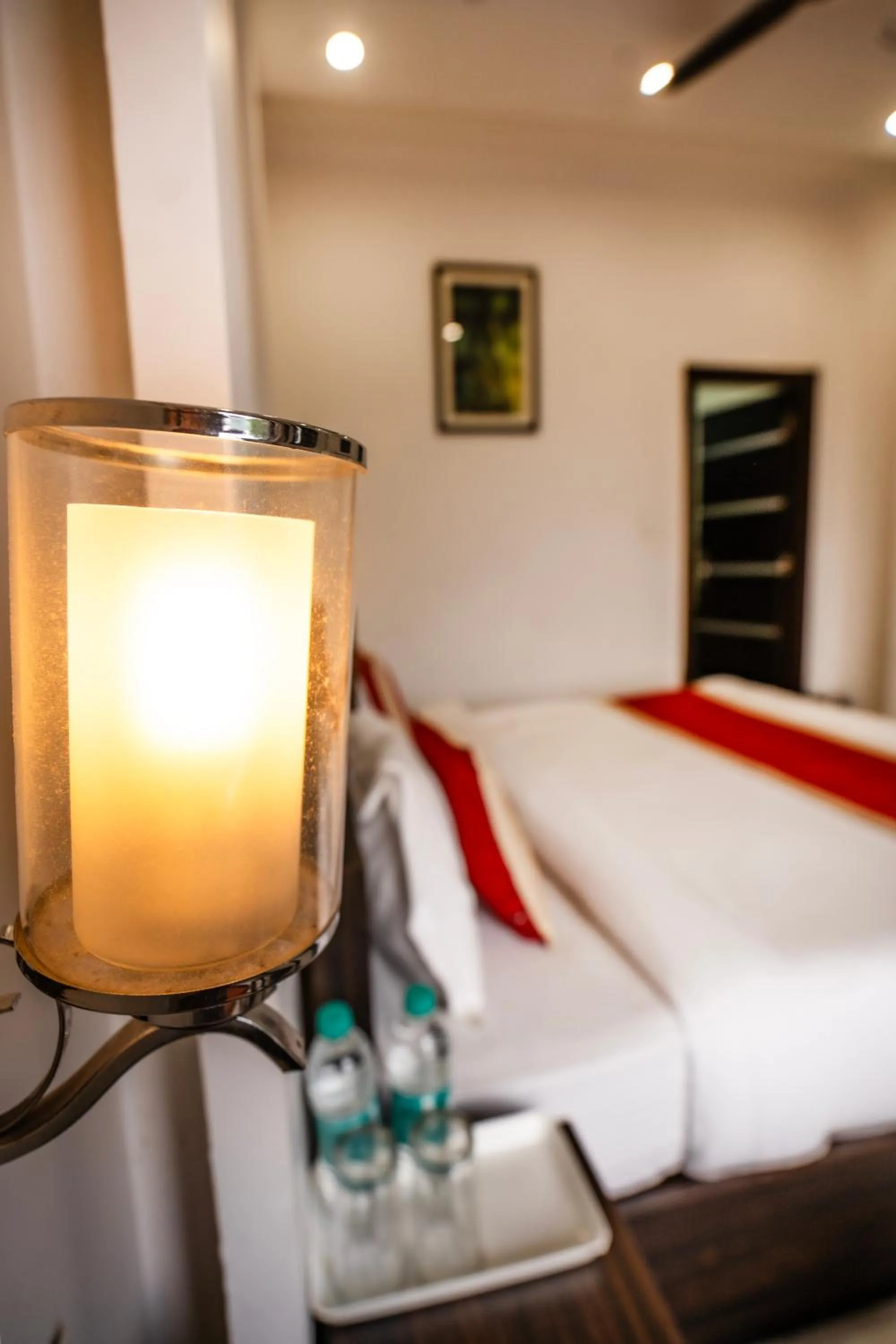 Bedroom, Bed in The Golden Sunrise Hotel