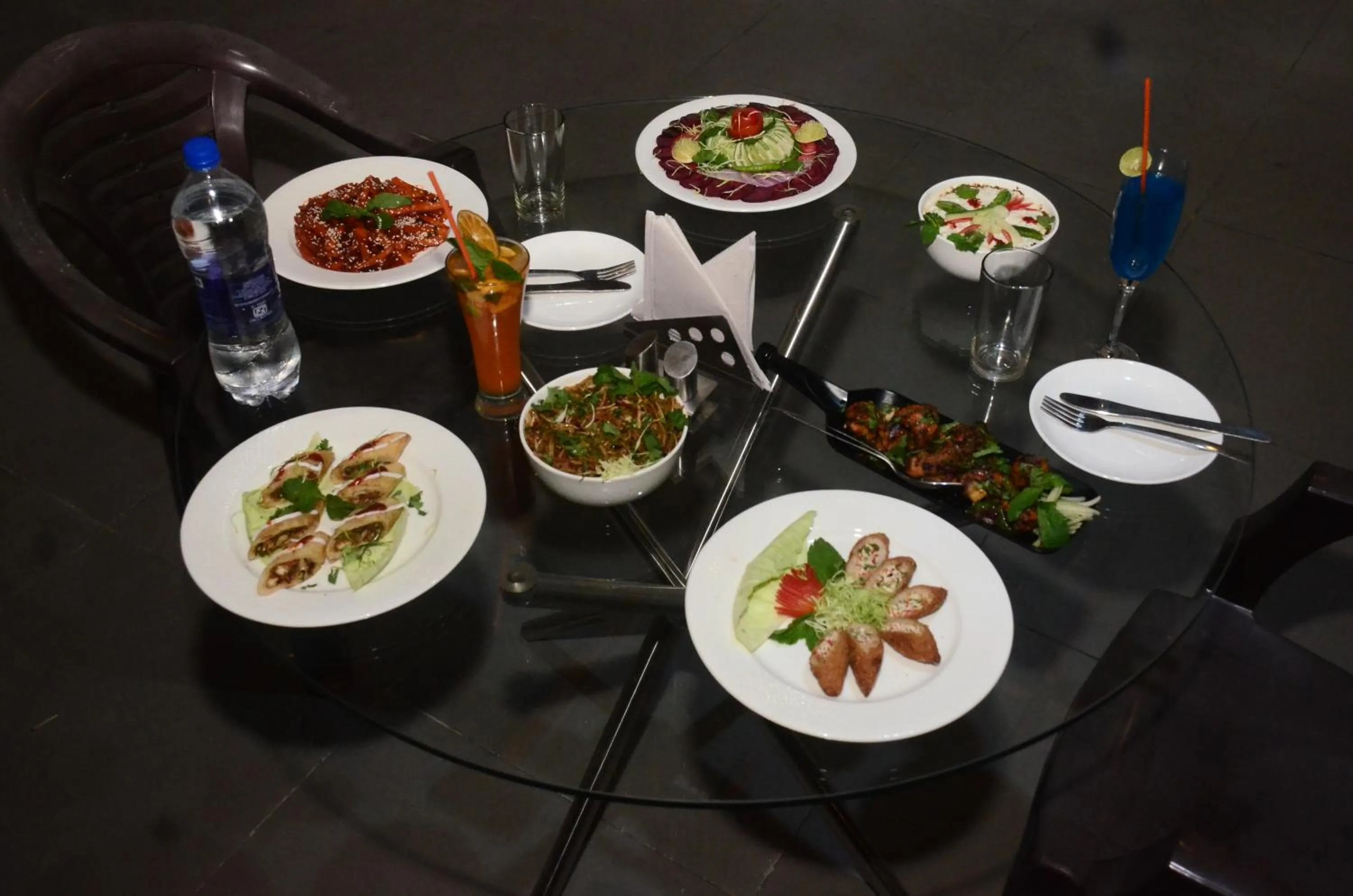 Food in The Golden Sunrise Hotel