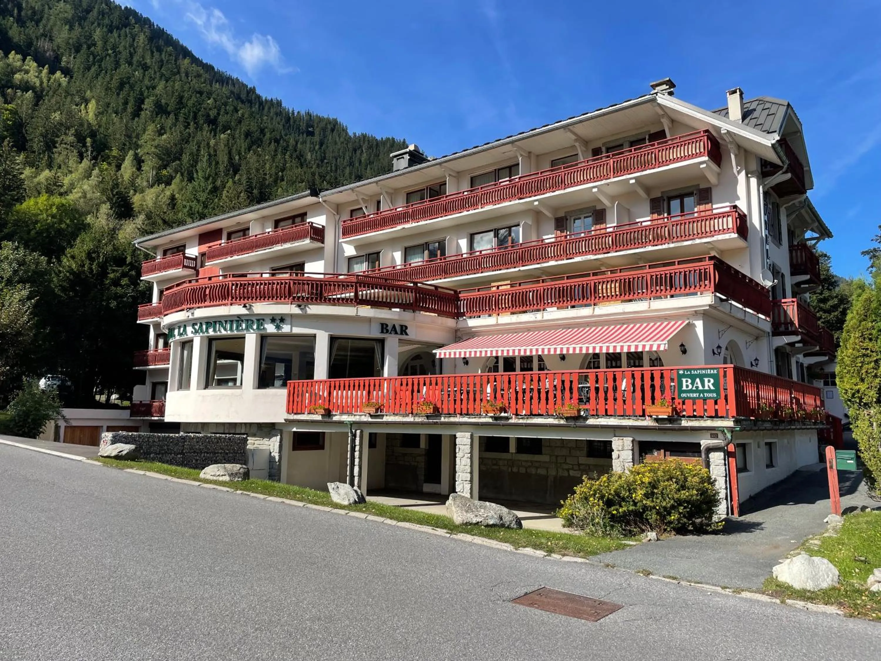 Property building in Chalet Hôtel La Sapinière