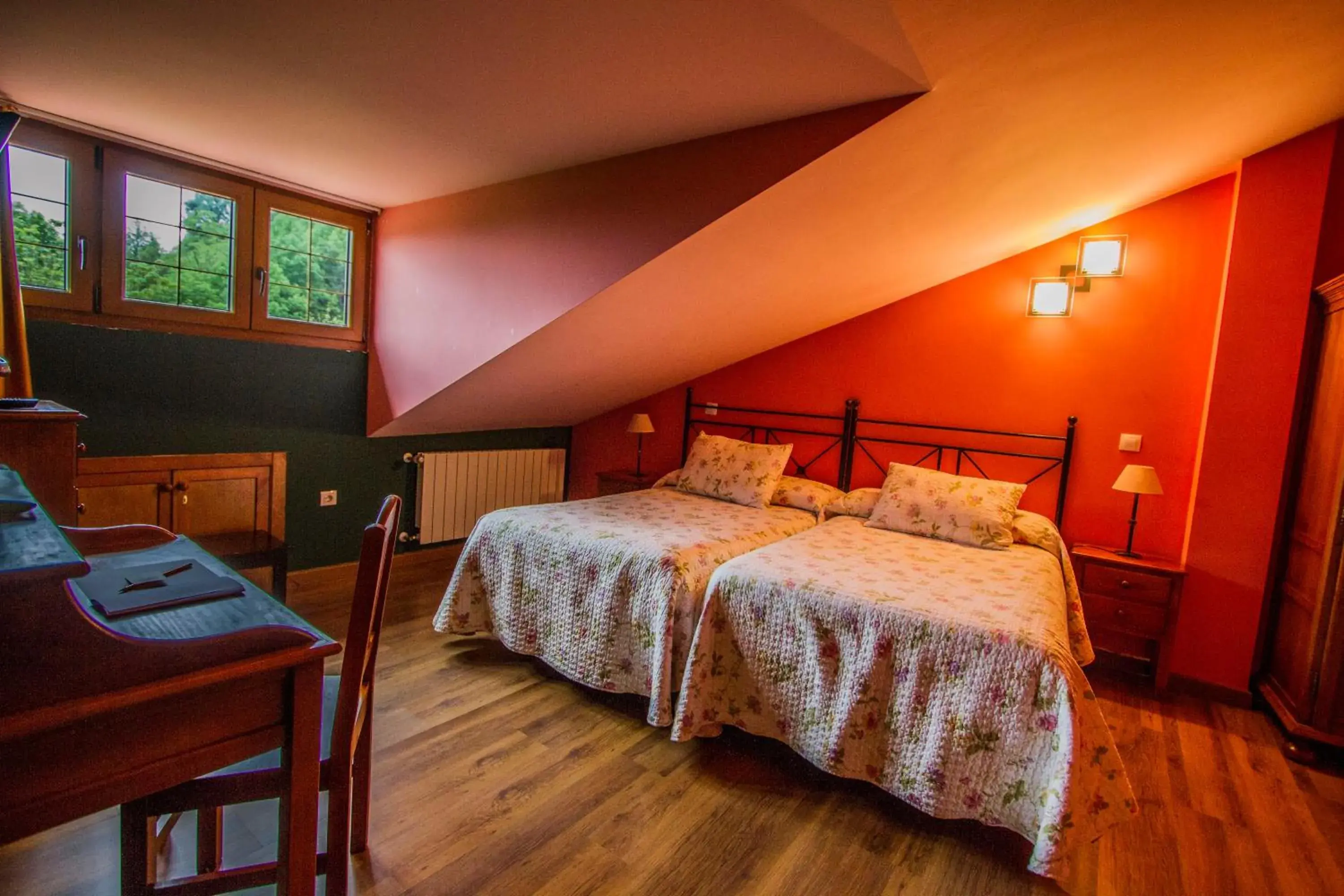 Twin Room in Posada de Villacarriedo Twin Room in Posada de Villacarriedo