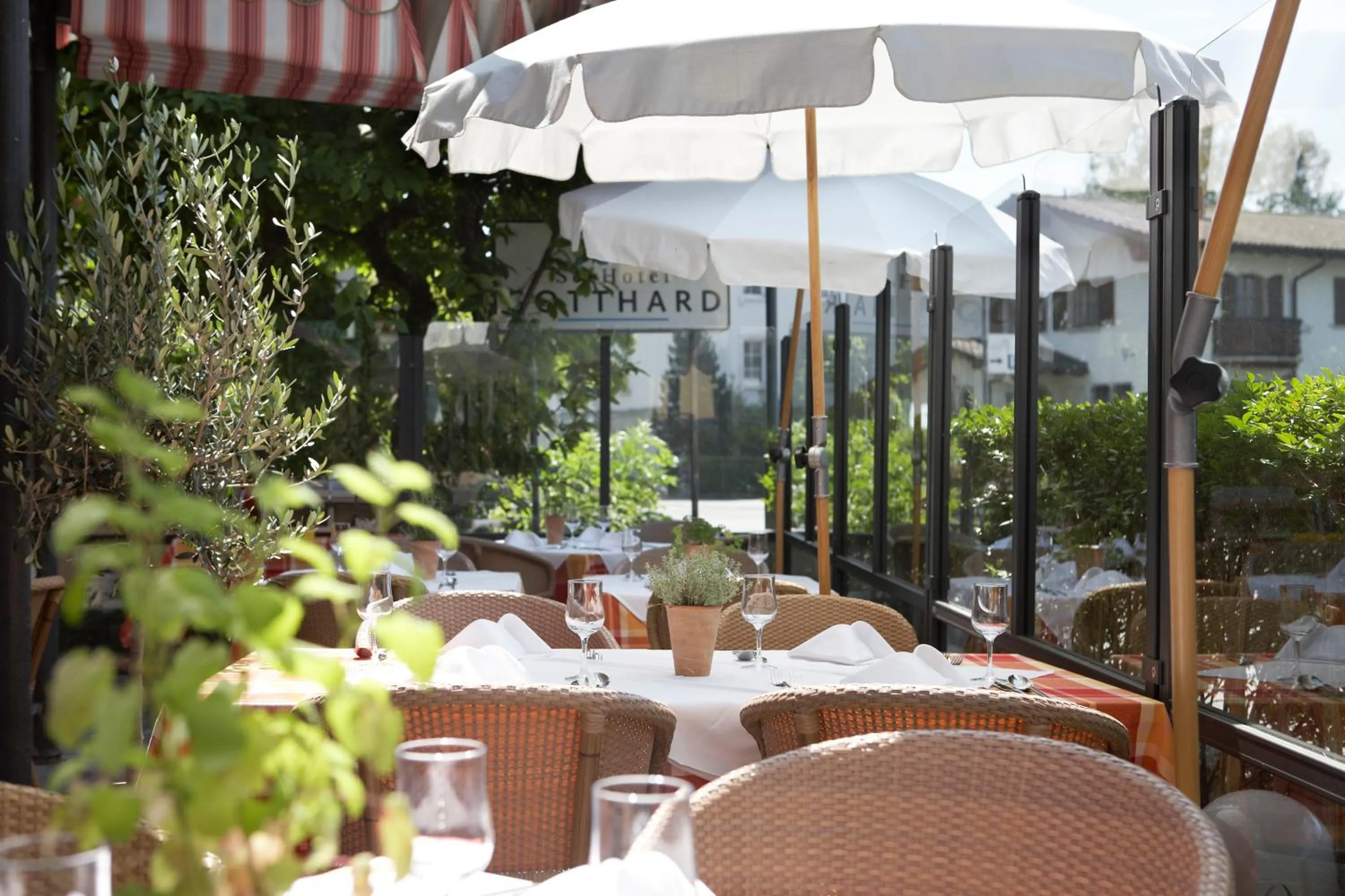 Restaurant/places to eat in Seehotel Gotthard