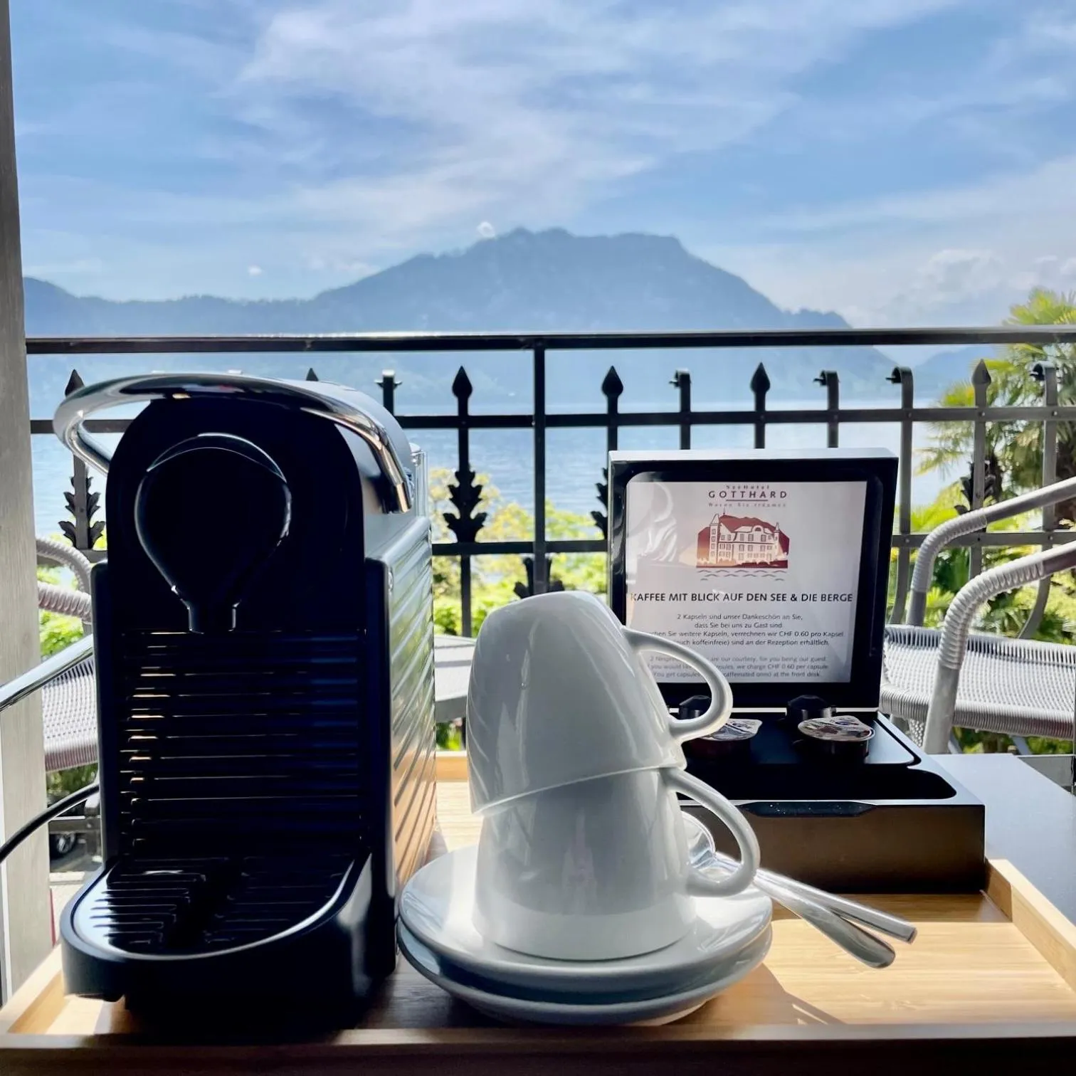 Coffee/tea facilities in Seehotel Gotthard