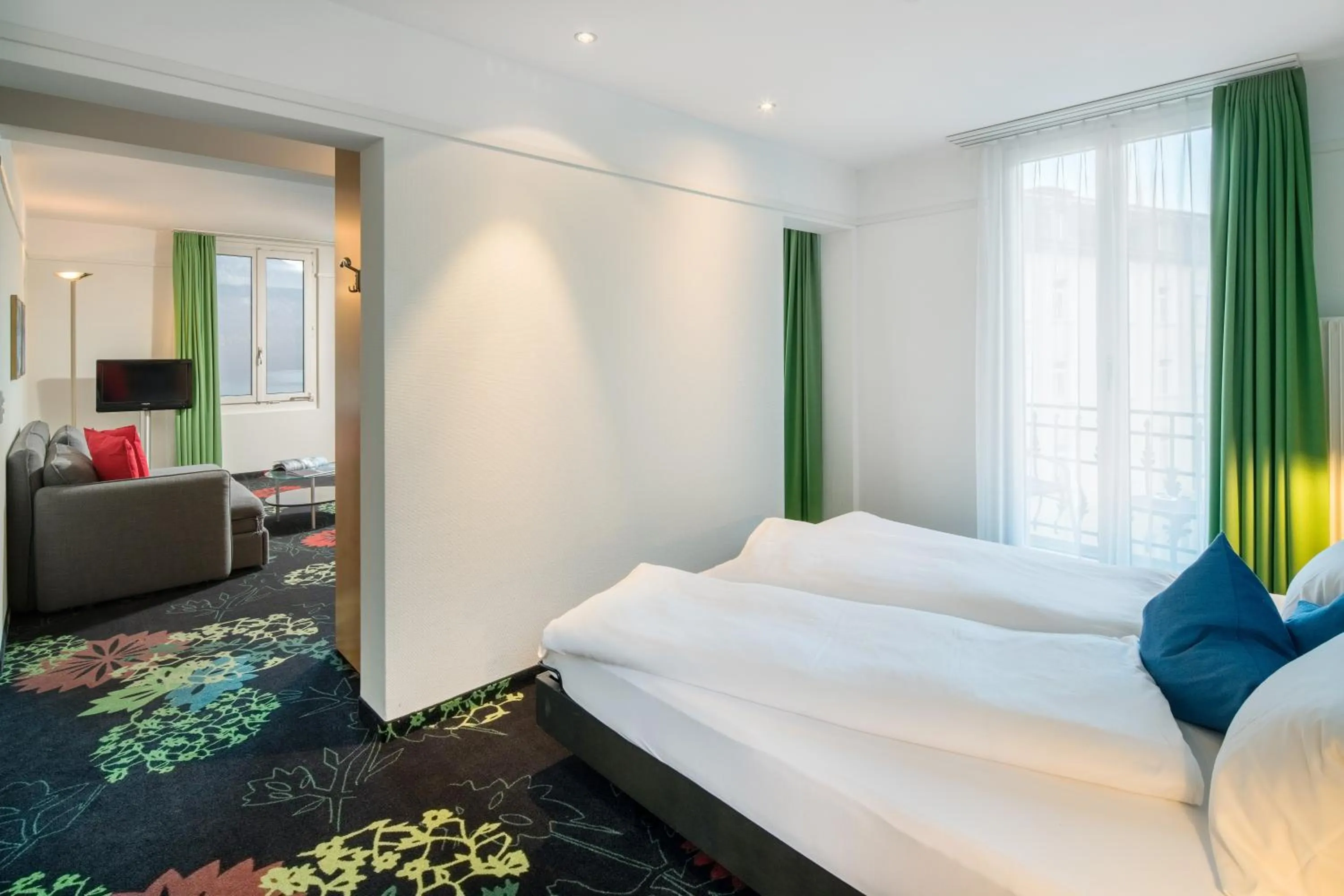 Photo of the whole room, Bed in Seehotel Gotthard