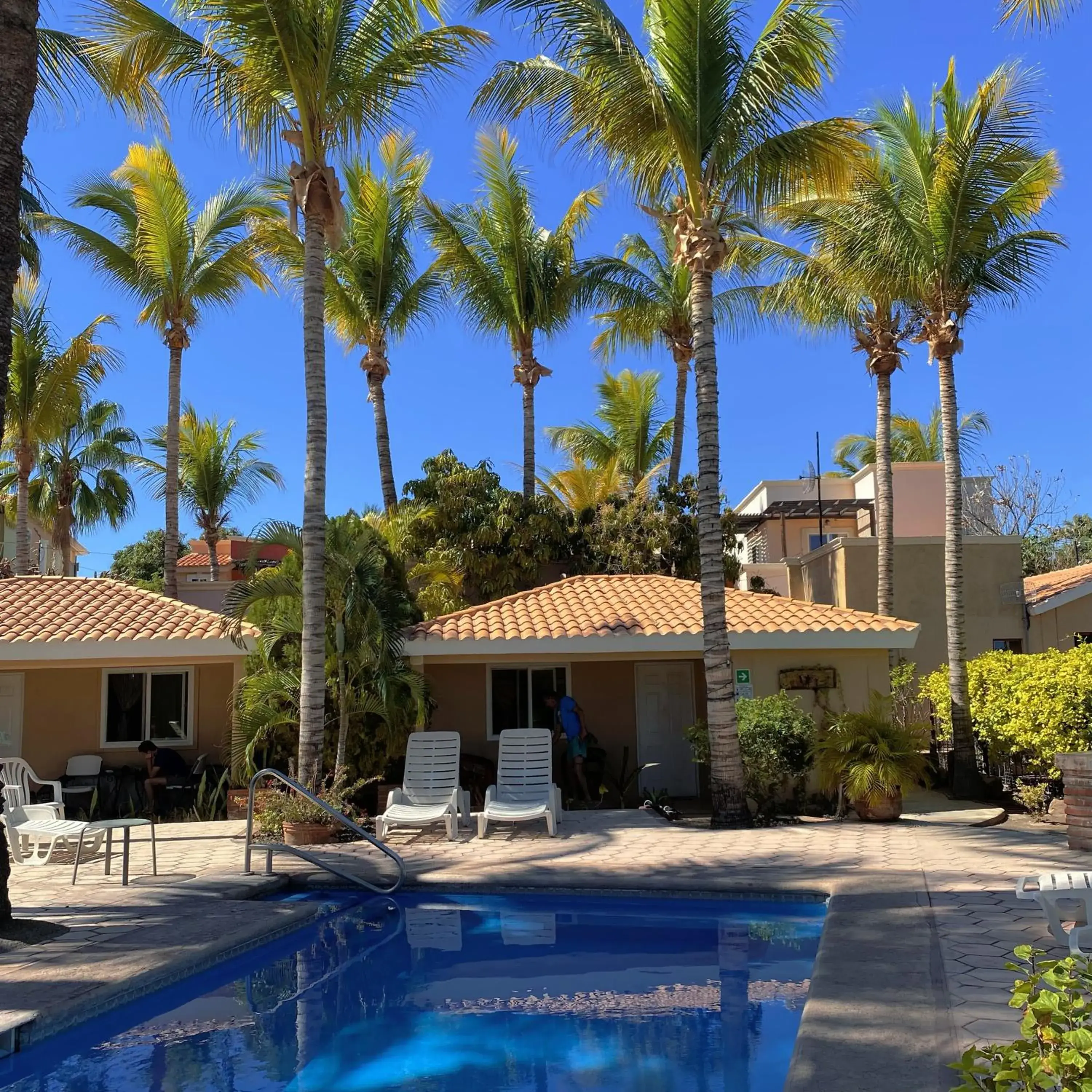 Deluxe Double or Twin Room with Pool Access in Coco Cabanas Loreto Deluxe Double or Twin Room with Pool Access in Coco Cabanas Loreto