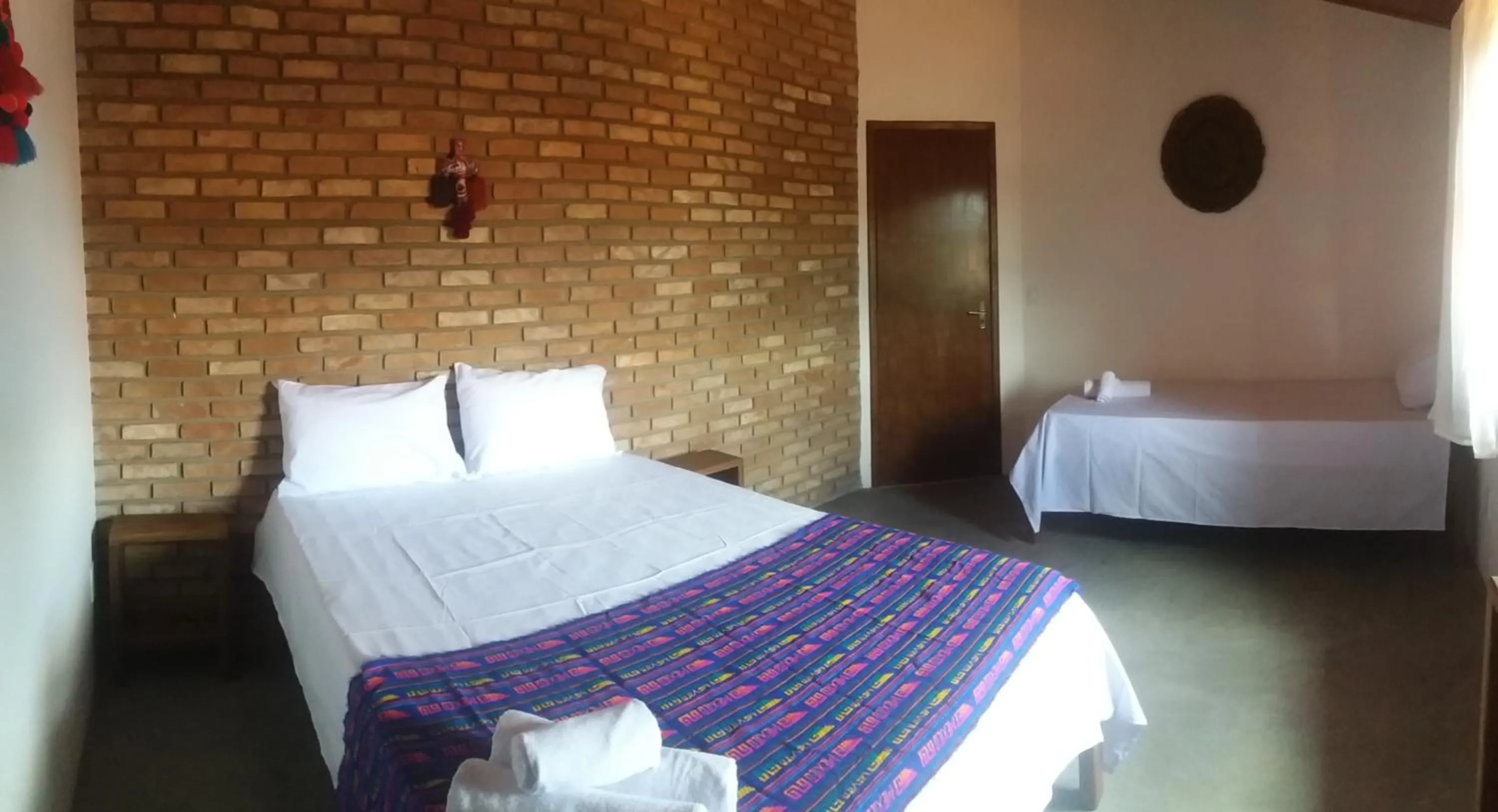 Triple Room with Bathroom - single occupancy in Pousada Pico Da Vila